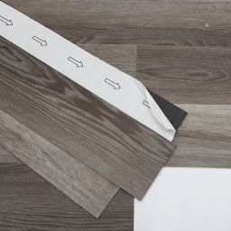 GoodHome Bossa Nova Wood effect Luxury vinyl flooring tile, 0.97m² Pack of 7