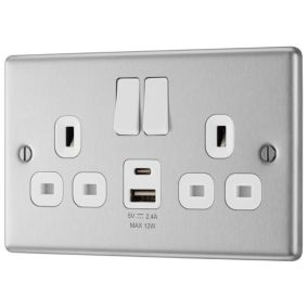 GoodHome Brushed Steel Double 13A Raised rounded Switched Screwed Socket with USB, x2 & White inserts