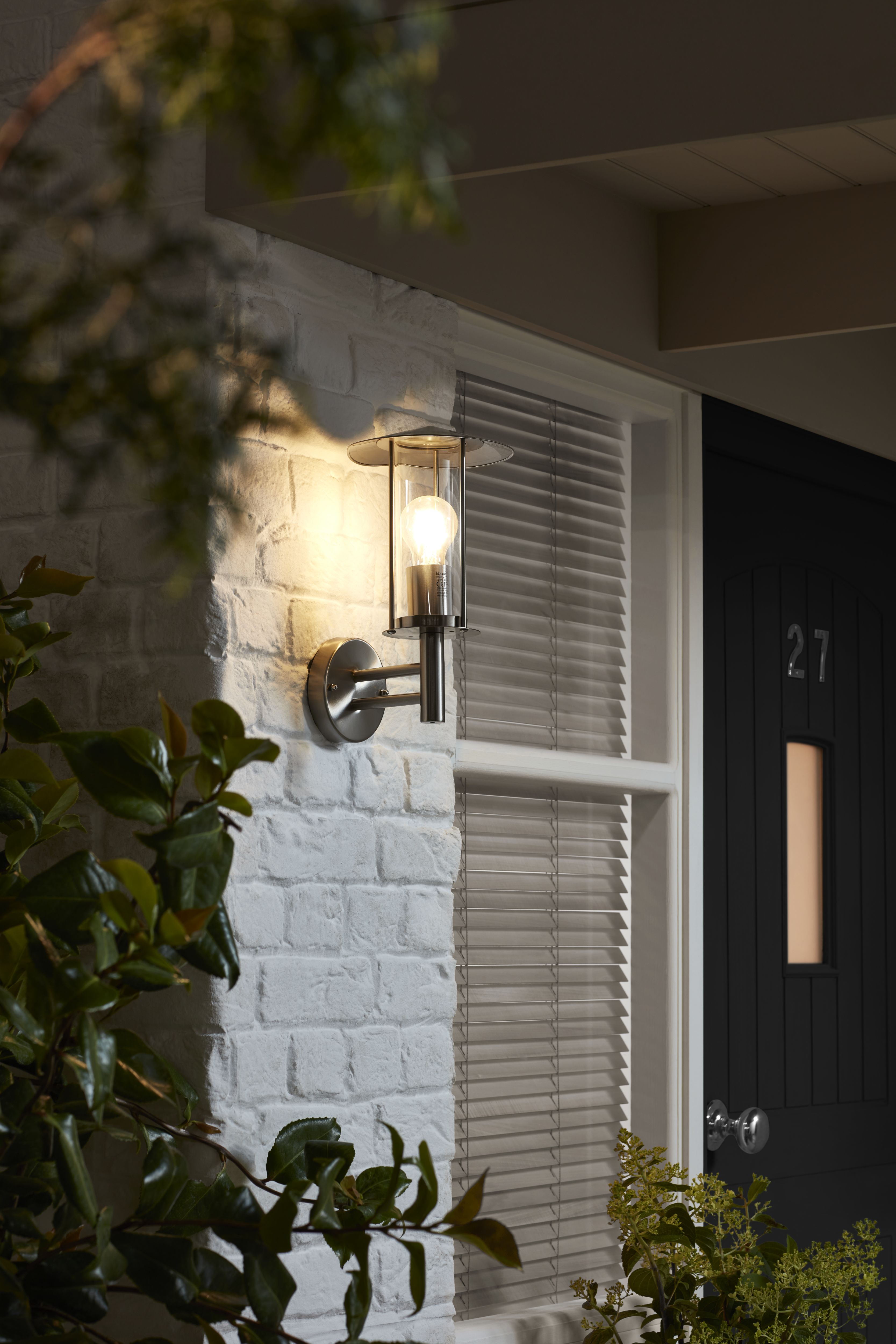 GoodHome chignik Fixed Stainless steel Mains-powered Outdoor Lantern Wall light (Dia)17cm