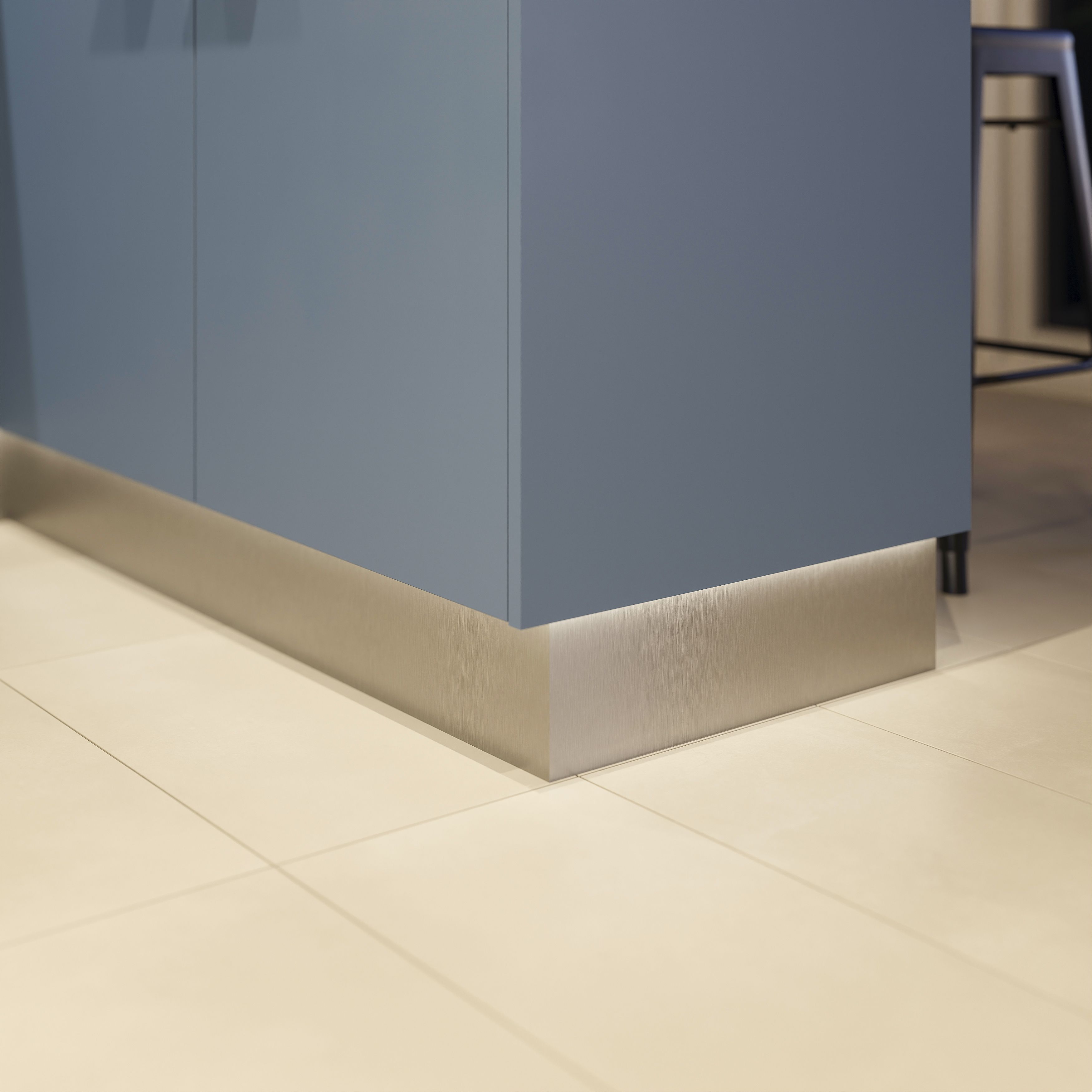 GoodHome Cicely Sliver Stainless steel effect 4 sided bevelled edge Plinth, (L)2400mm
