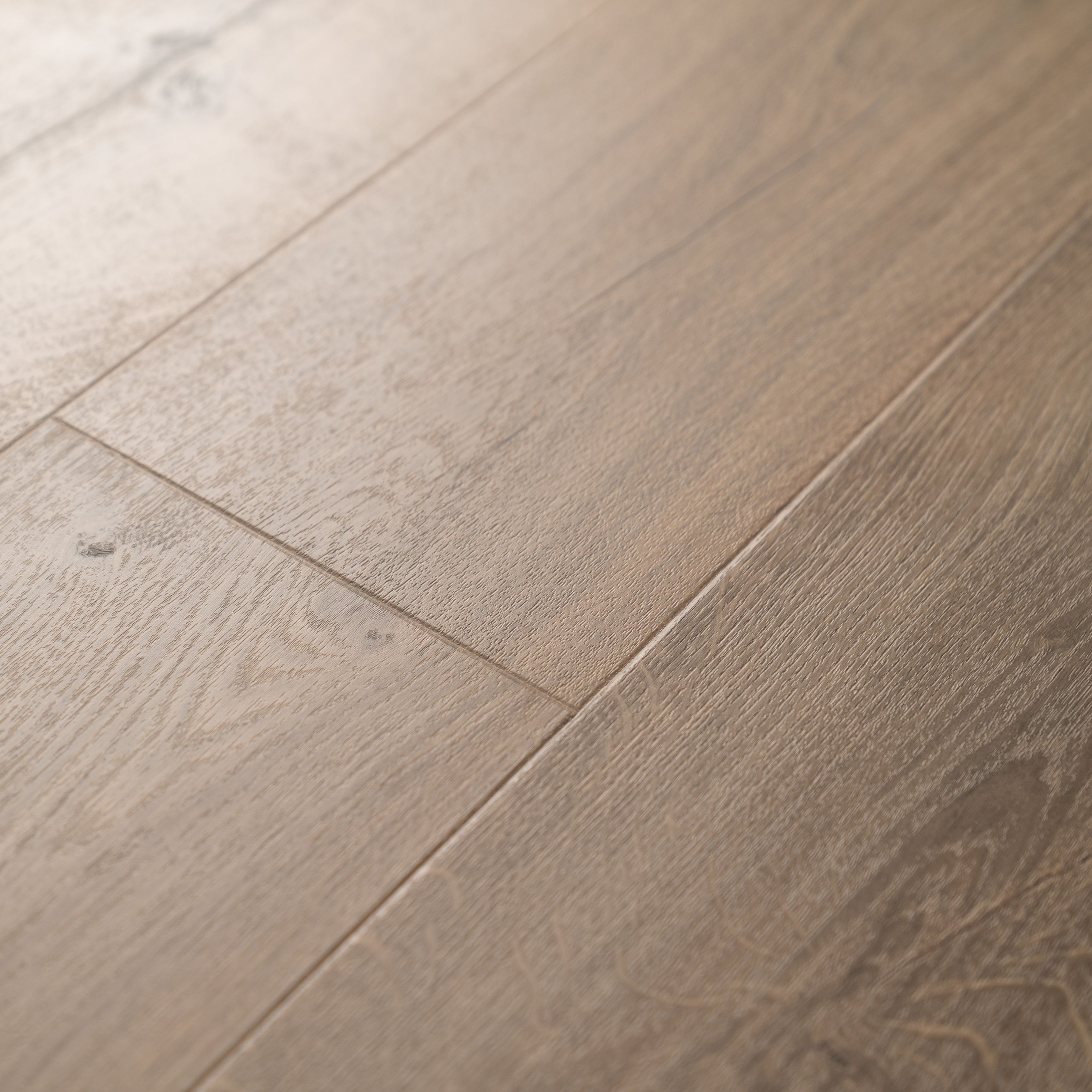 GoodHome Cleobury Structured Oak effect Laminate flooring Sample