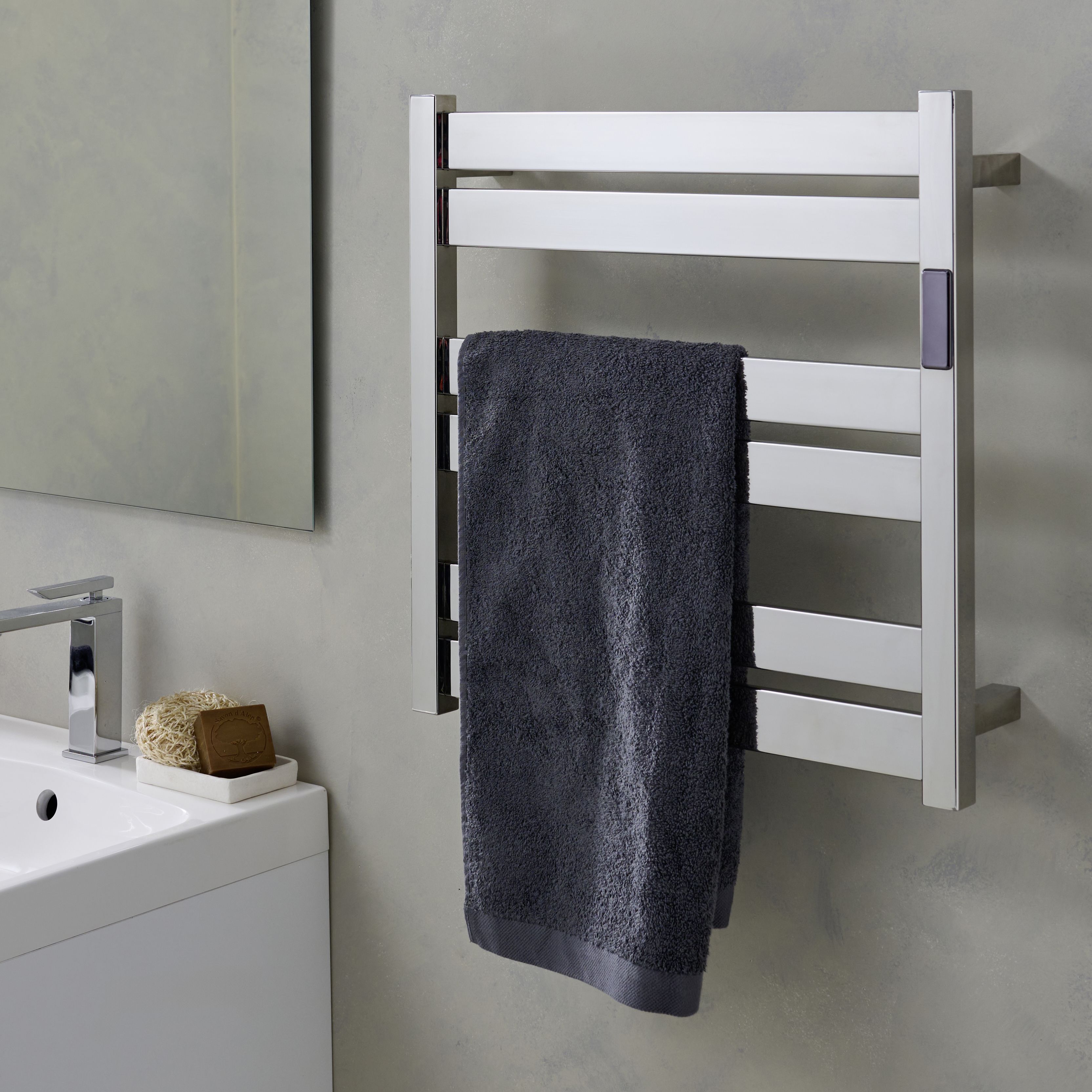 GoodHome Cromer Mirror effect Electric Flat Towel warmer (W)520mm x (H)530mm