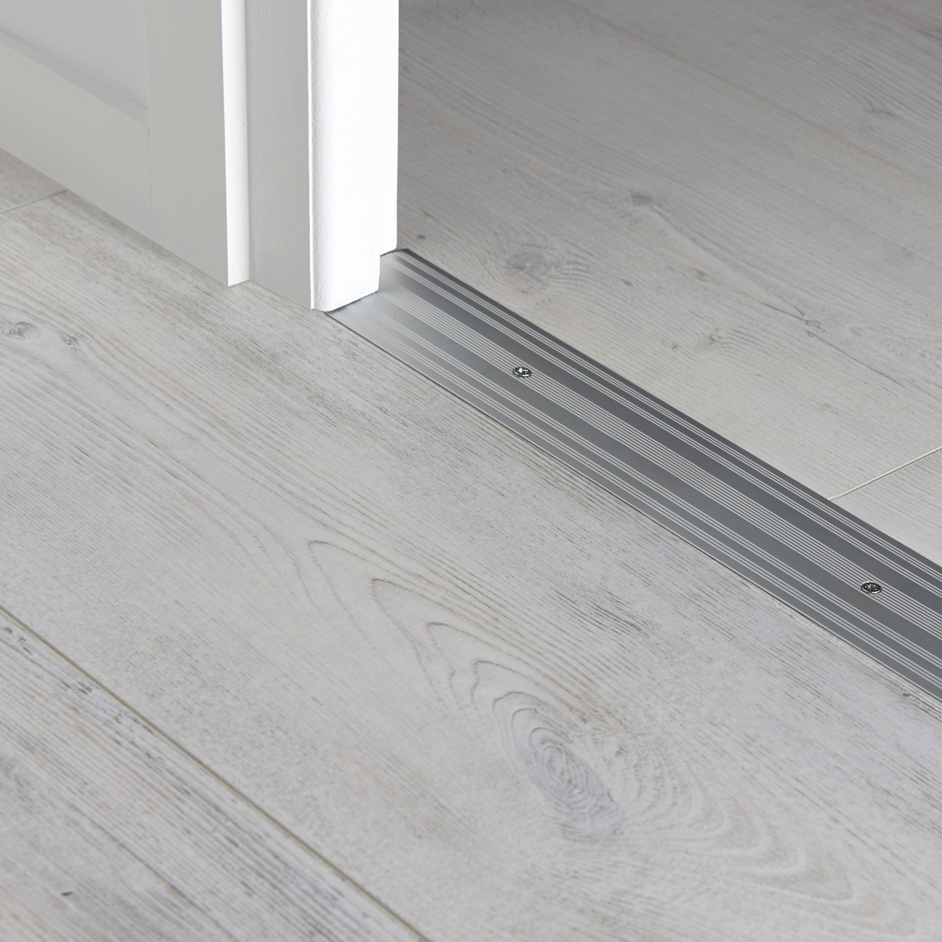 GoodHome DECOR 15 Silver effect Cover strip (L)93cm