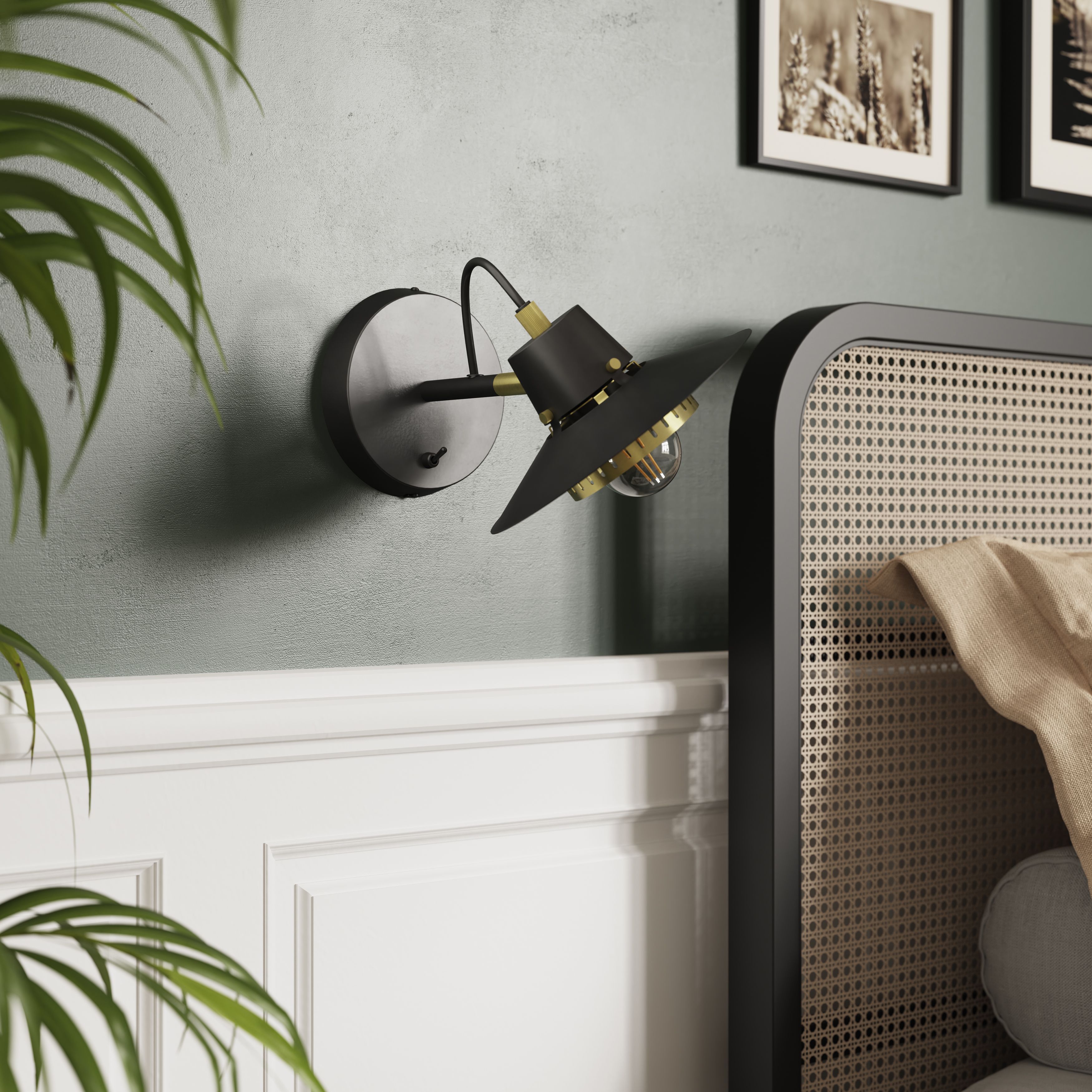 GoodHome Delagoa Matt Black & Gold Antique brass effect Wired LED Wall light
