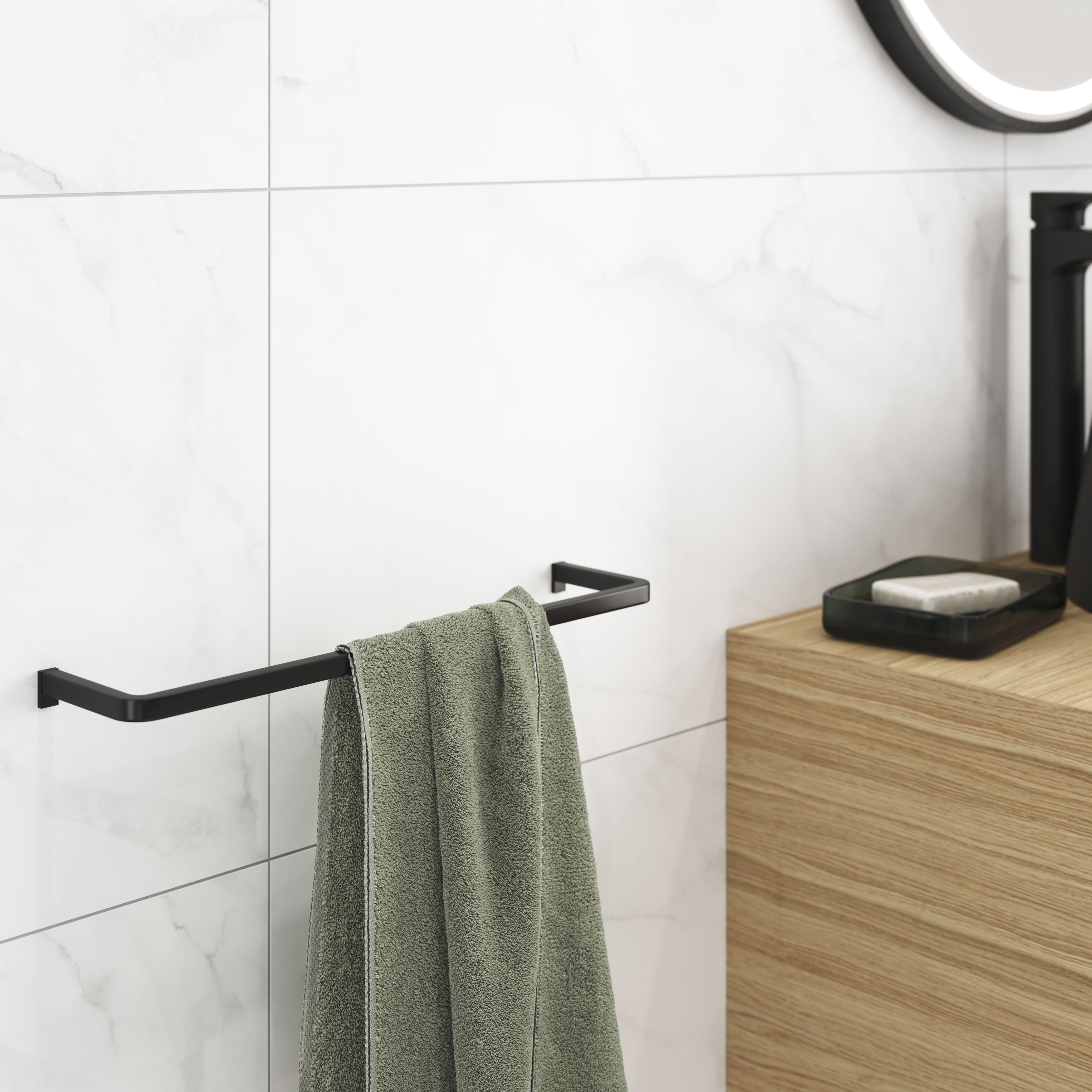 GoodHome Elland Matt Black Steel Wall-mounted Towel rail (W)40cm