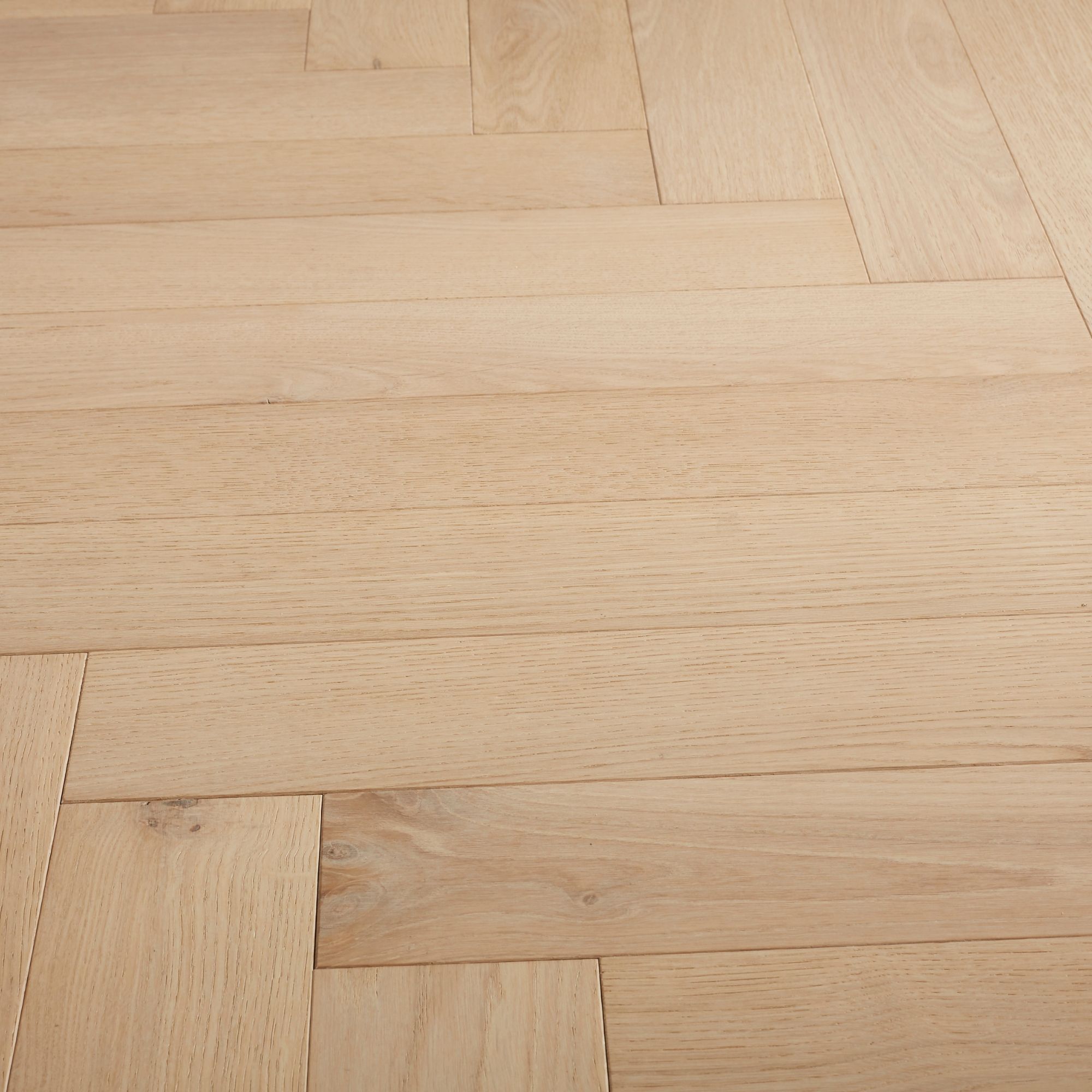 GoodHome Eslov Natural wood effect Wood Real wood top layer flooring, 1.94m² Pack of 36