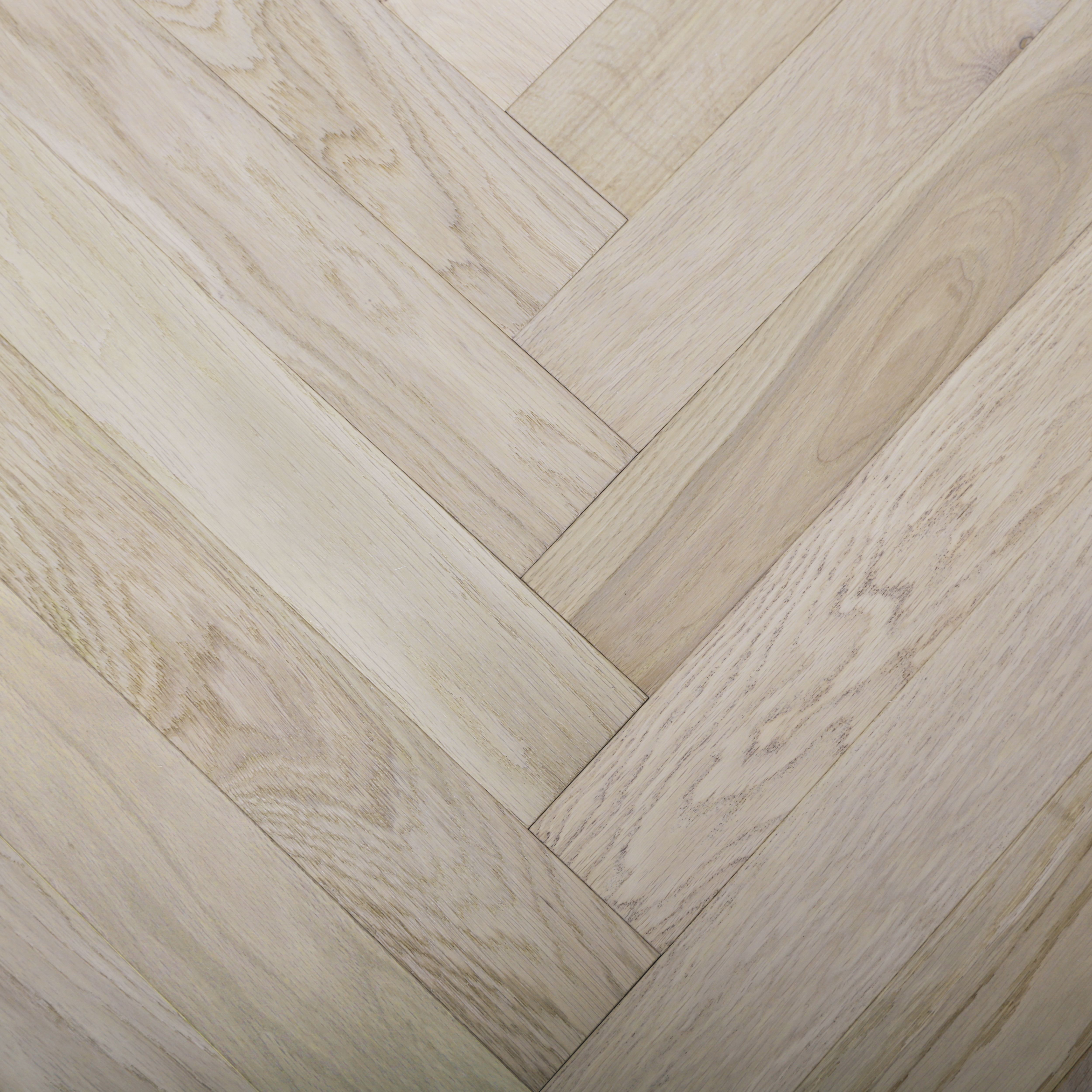 GoodHome Eslov Natural wood effect Wood Real wood top layer flooring, 1.94m² Pack of 36