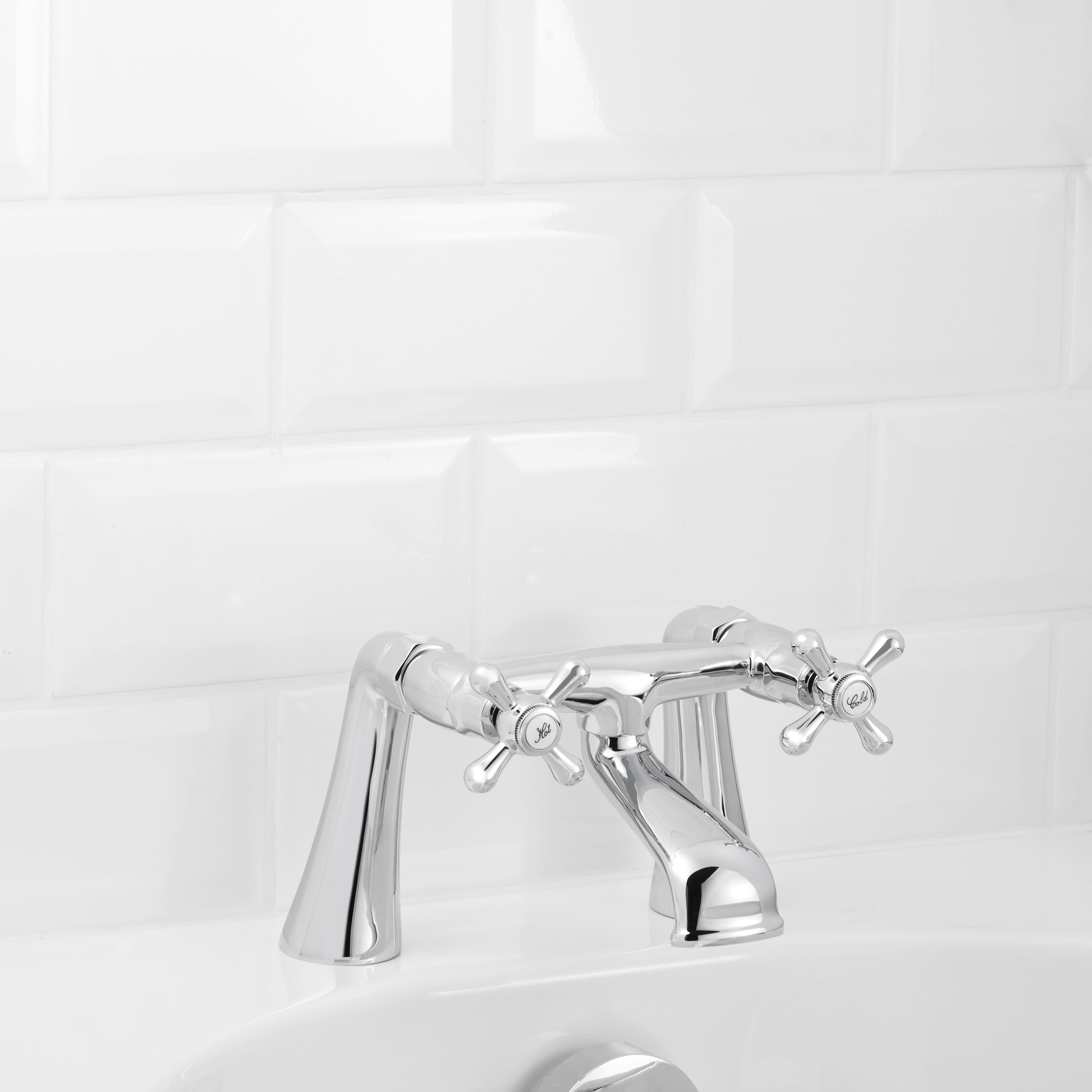 GoodHome Etel Manual Bath Filler Tap