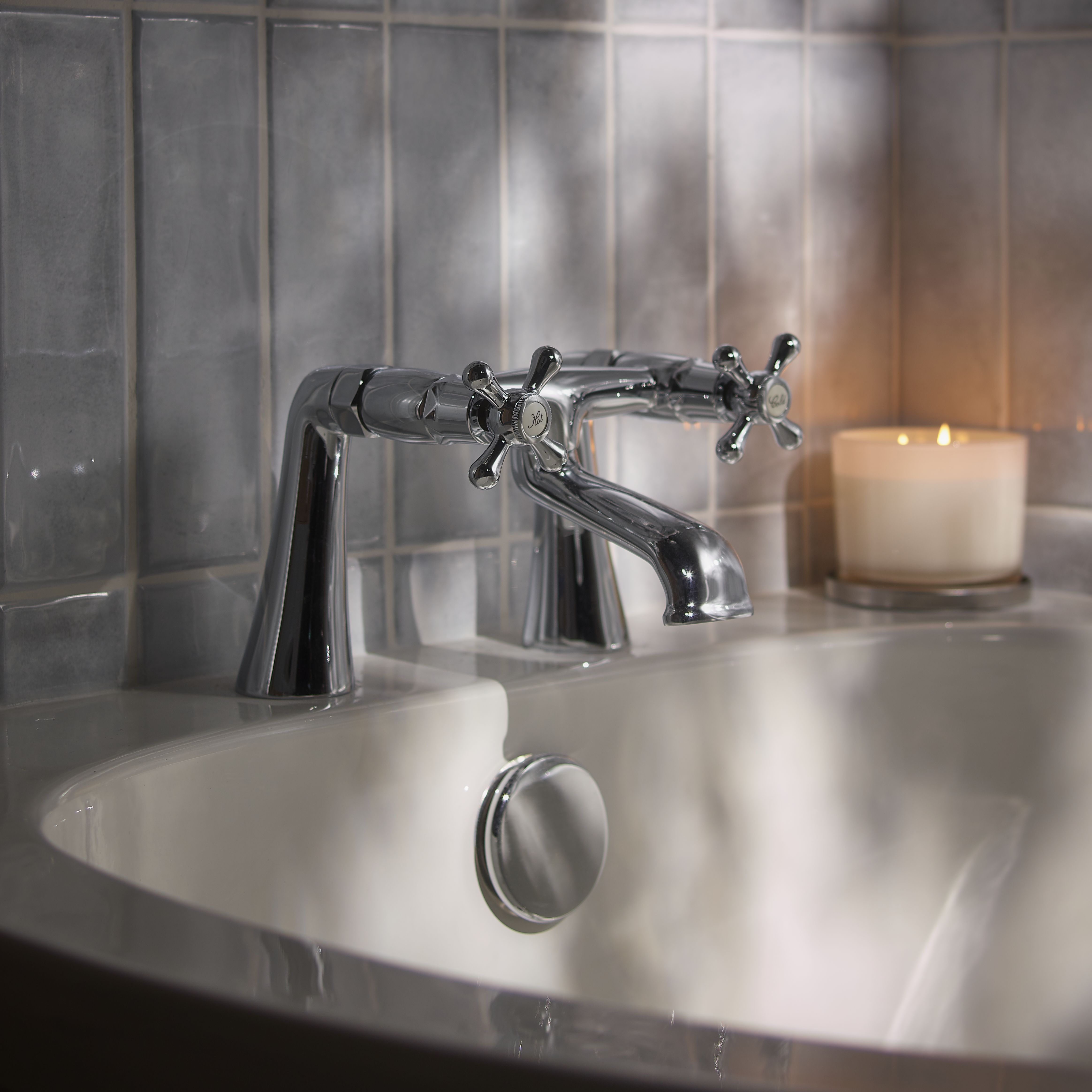 GoodHome Etel Manual Bath Filler Tap