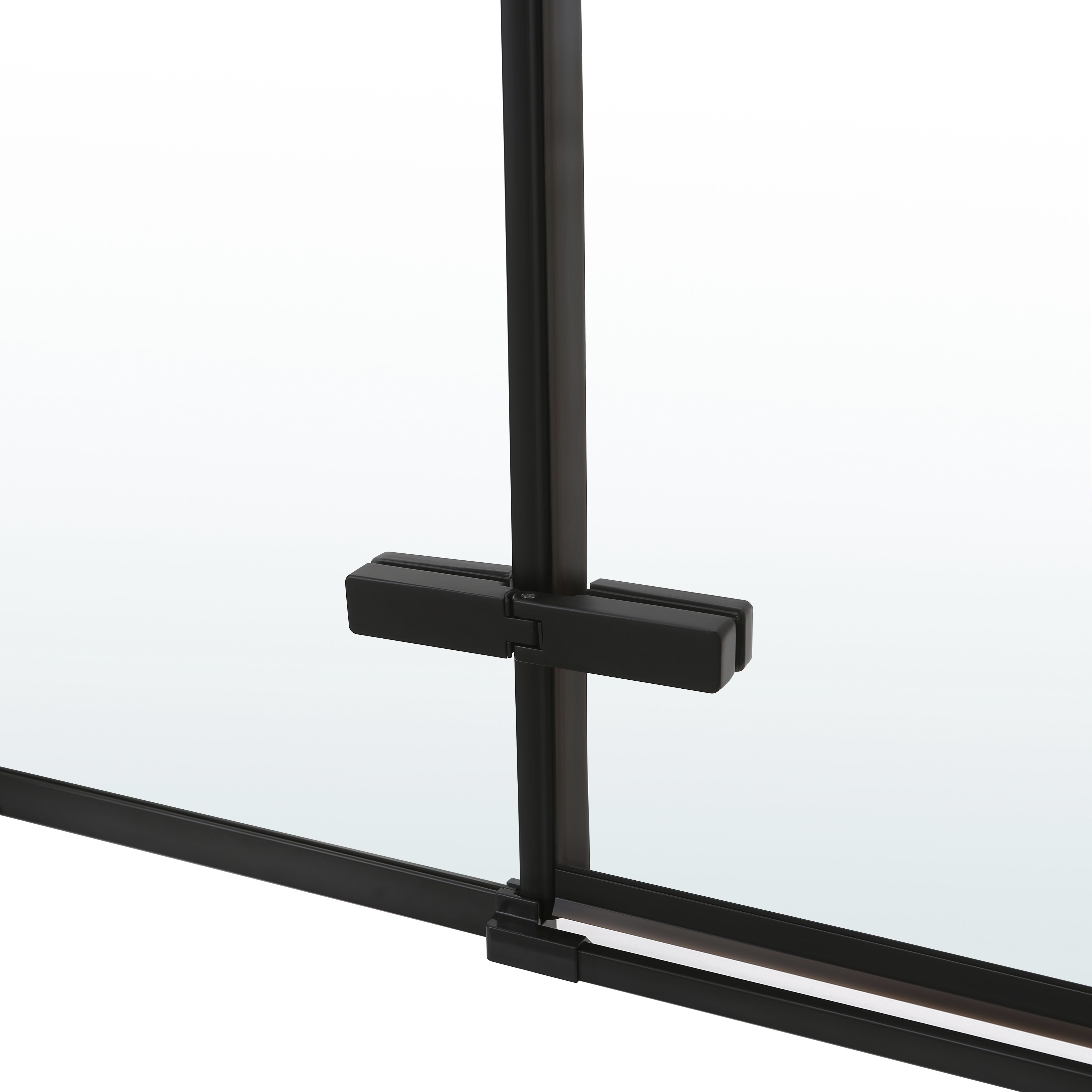 GoodHome Ezili Minimal frame Black Clear glass No design Hinged Shower Door (H)195cm (W)78cm