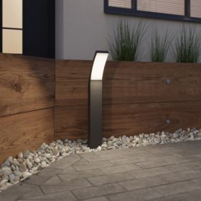 GoodHome Gambell Dark grey Mains-powered (wired) 1 lamp Integrated LED Outdoor Post light (H)600mm