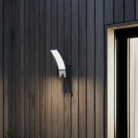 GoodHome Gambell Fixed Matt Dark grey Integrated LED PIR With motion sensor Outdoor Wall light 10W