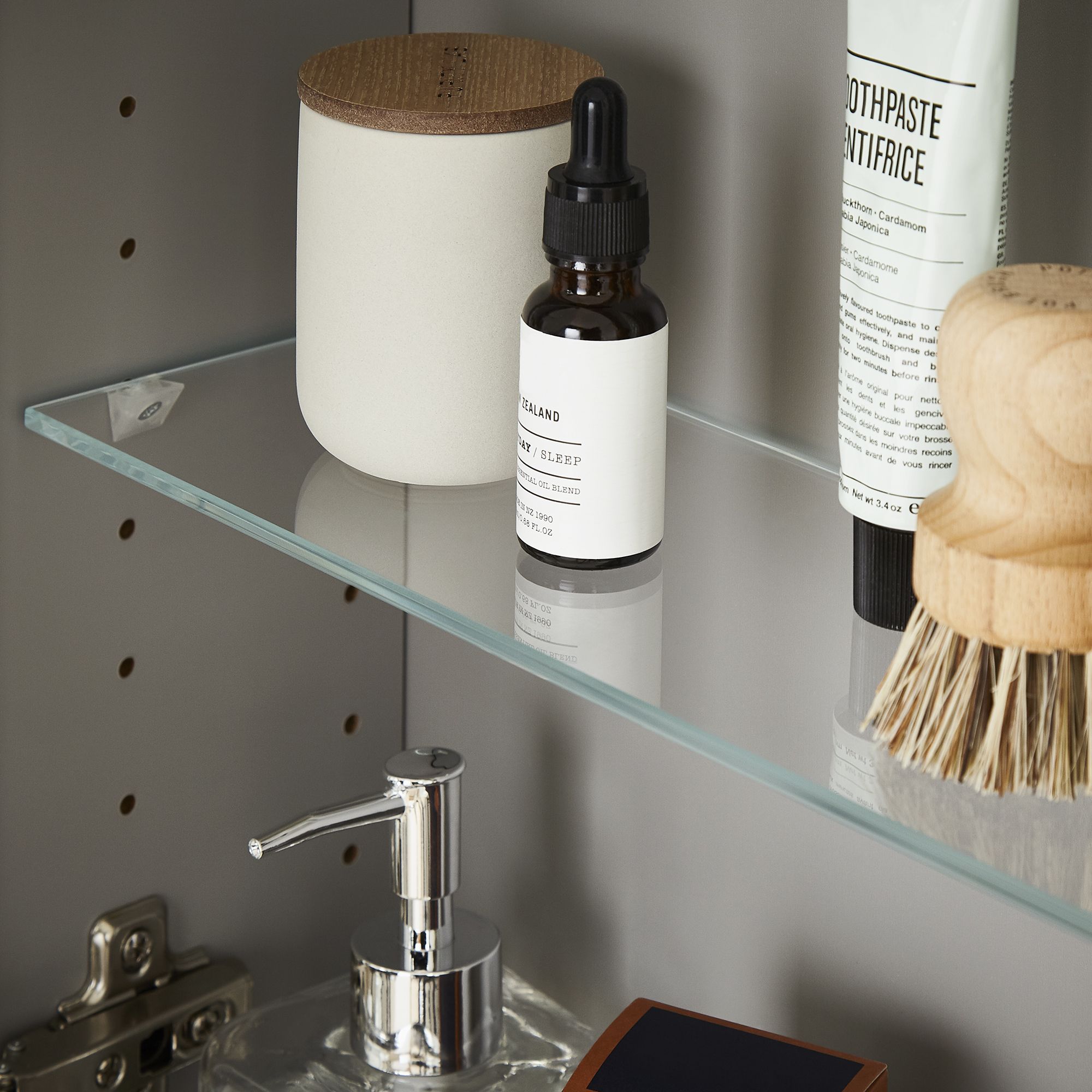 GoodHome Imandra Clear Glass Wall-mounted Bathroom Shelf, (L)275mm (D)110mm