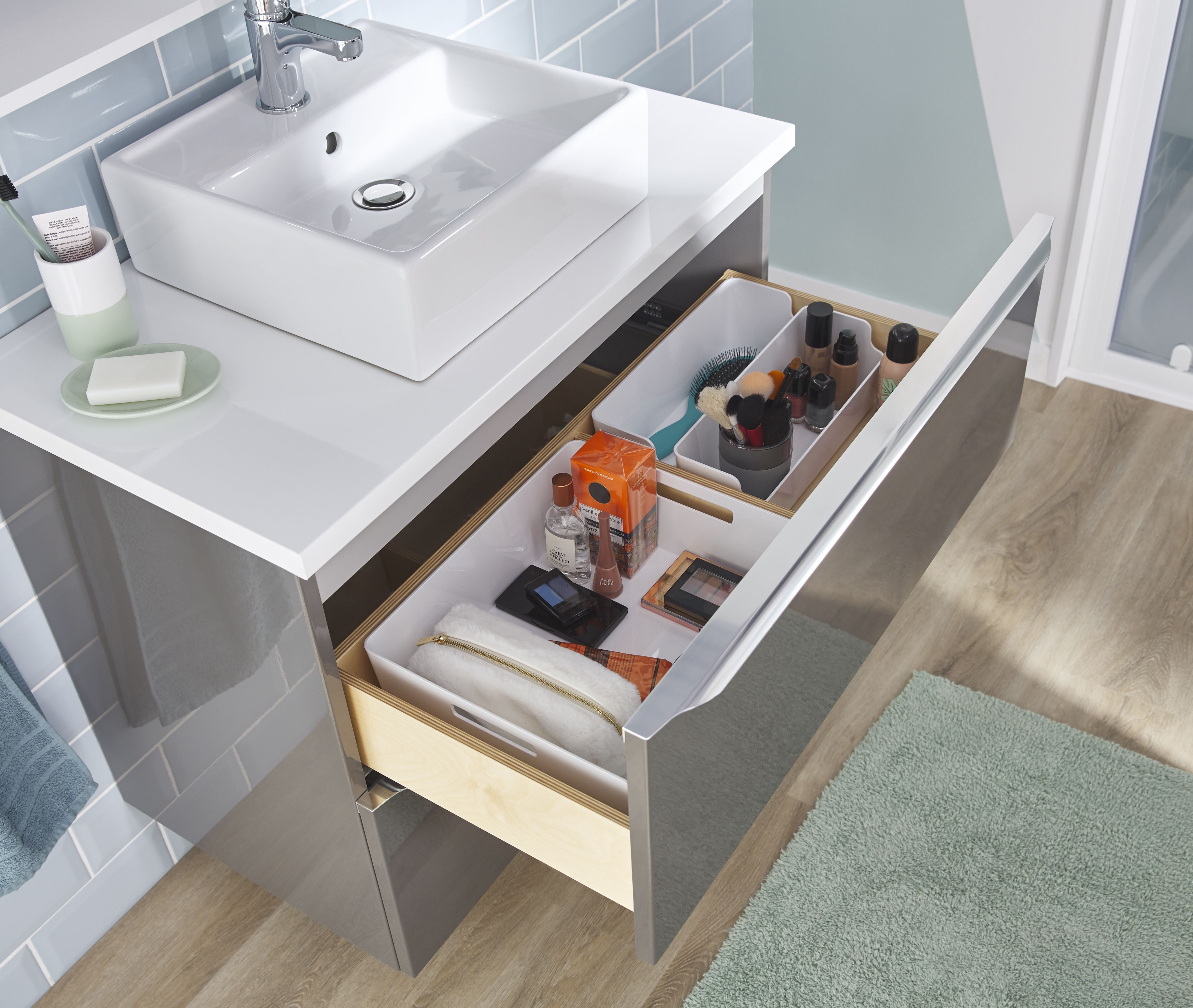 GoodHome Imandra Gloss Anthracite Wall-mounted Bathroom Vanity unit (H)60cm (W)80cm