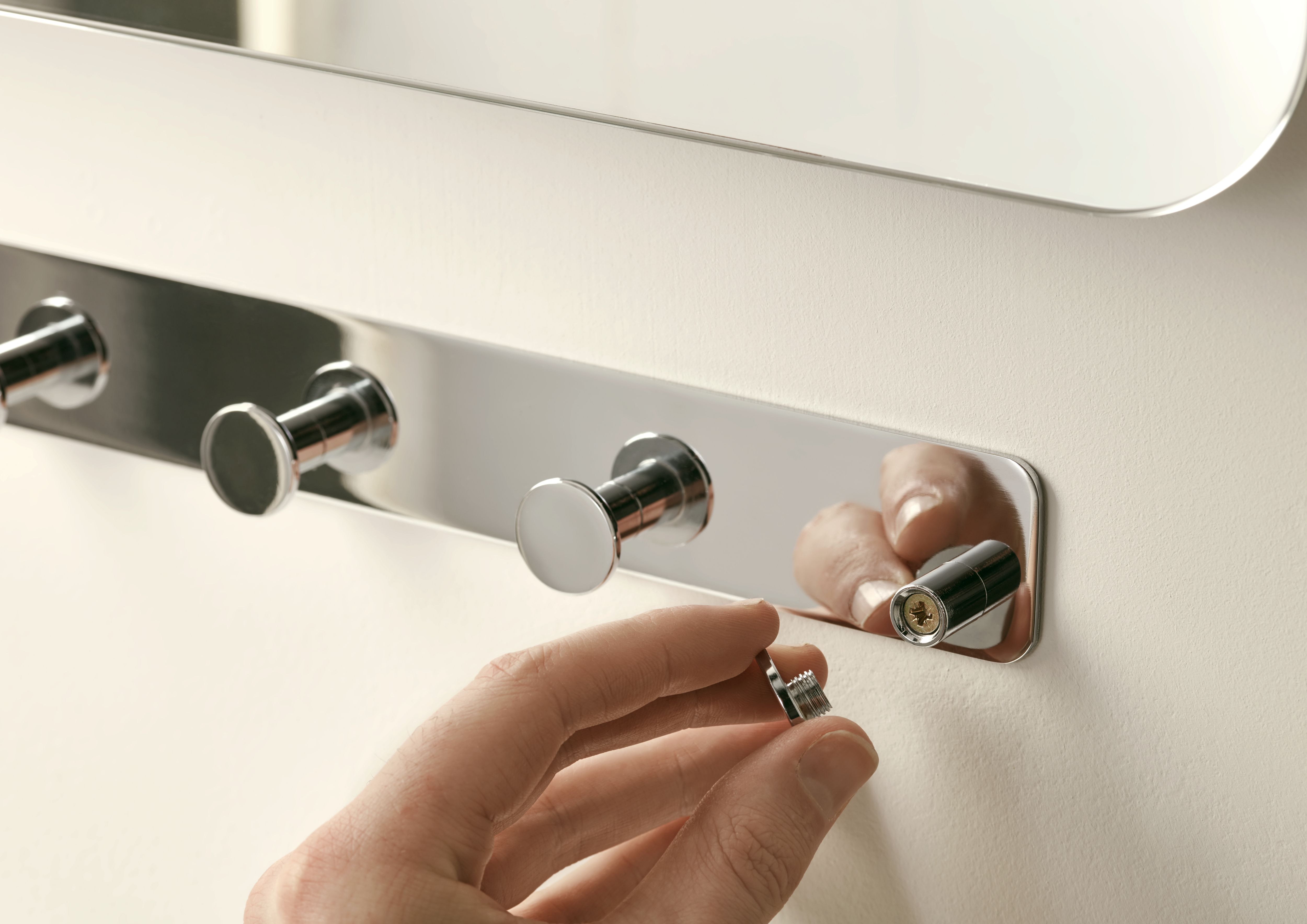 GoodHome Koros Steel 7 Hook rail, (L)482mm (H)40mm