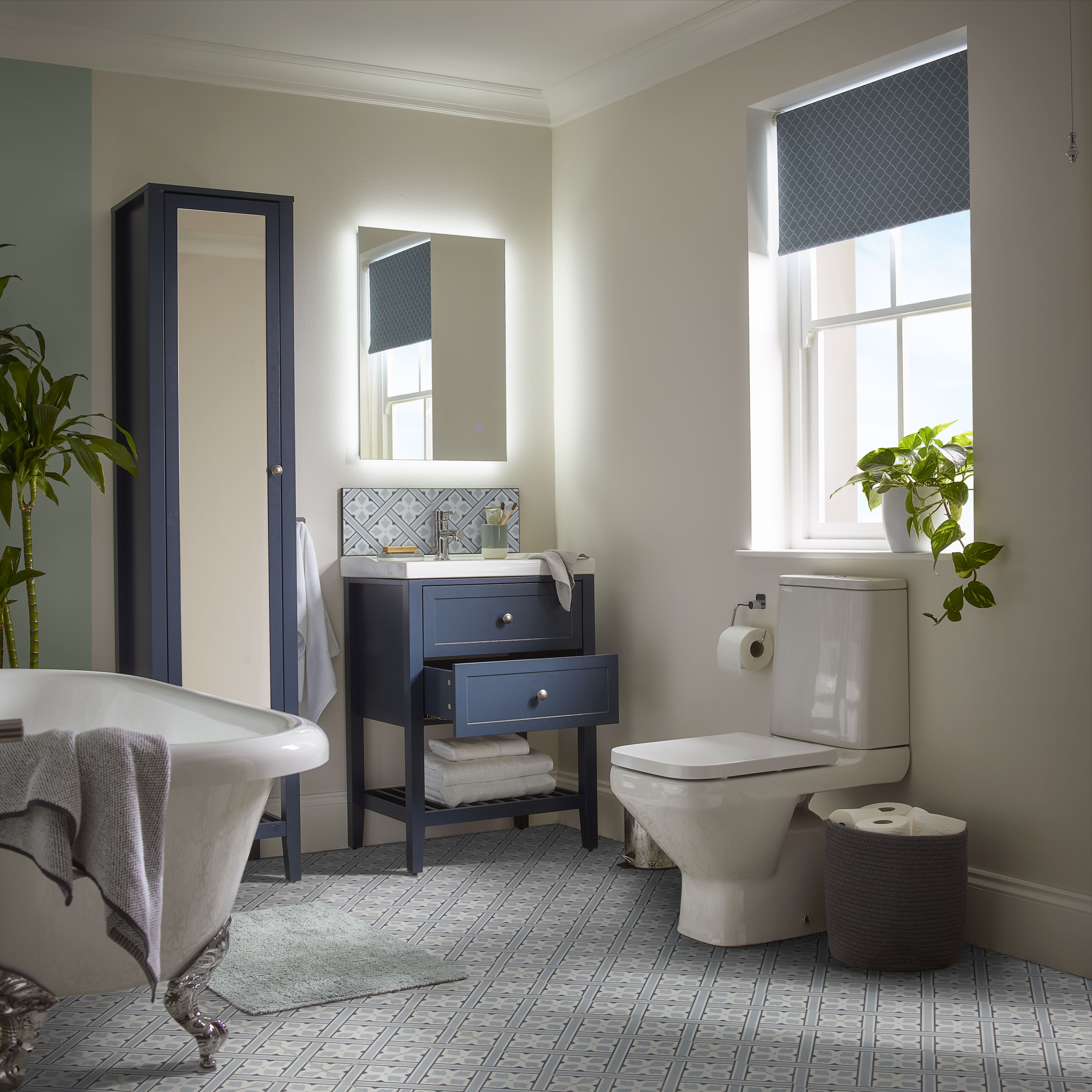 GoodHome Lazu Combi boiler, gravity-fed & mains pressure water systems Ceramic Shower mixer Tap