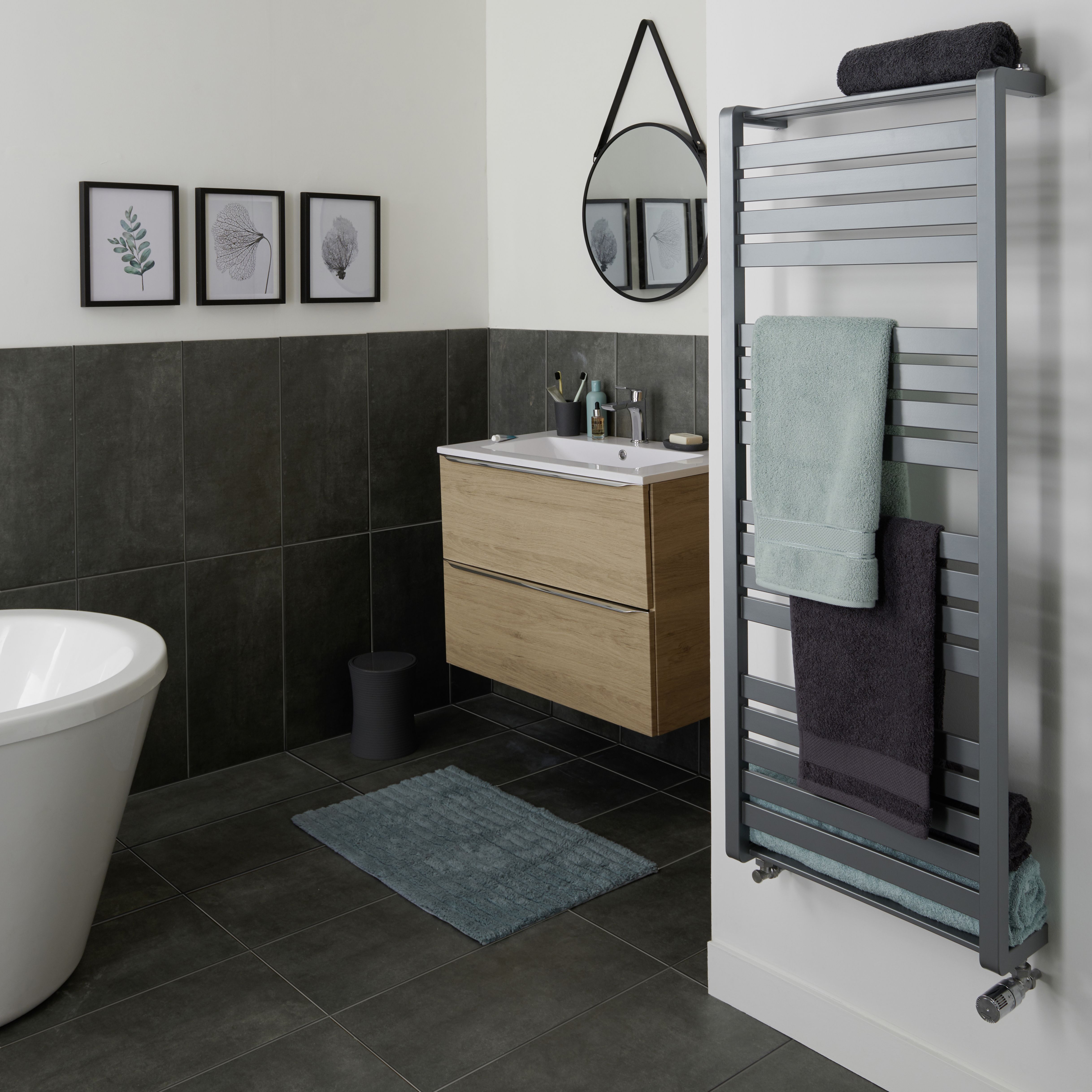 GoodHome Loreto Grey Flat Towel warmer (W)500mm x (H)1300mm