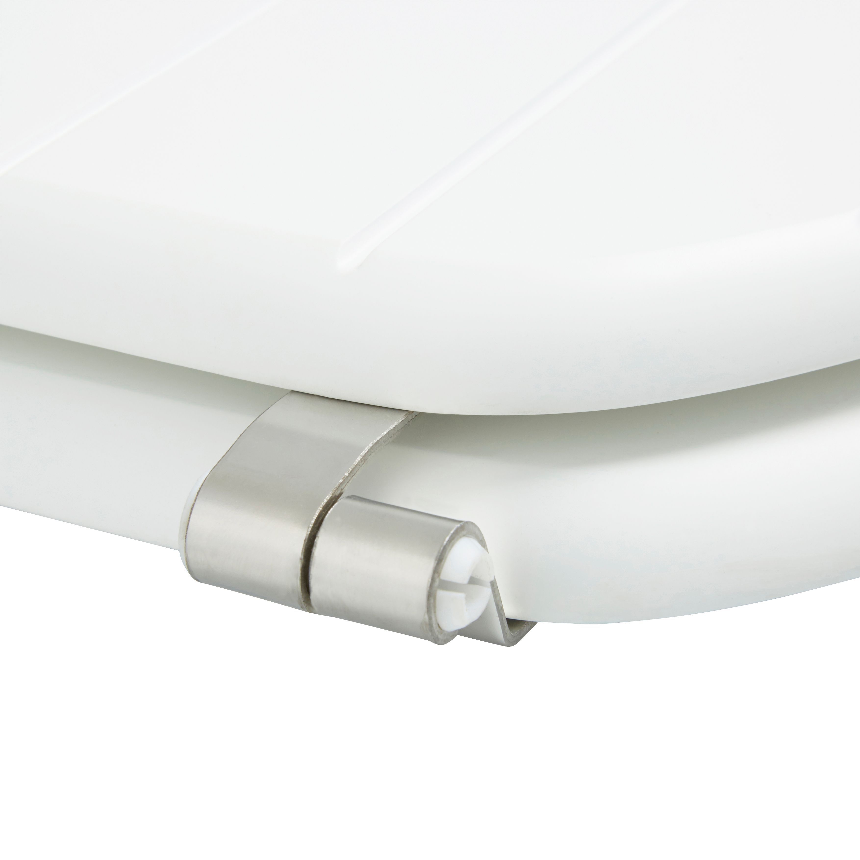 GoodHome Nicolina White Standard close Toilet seat