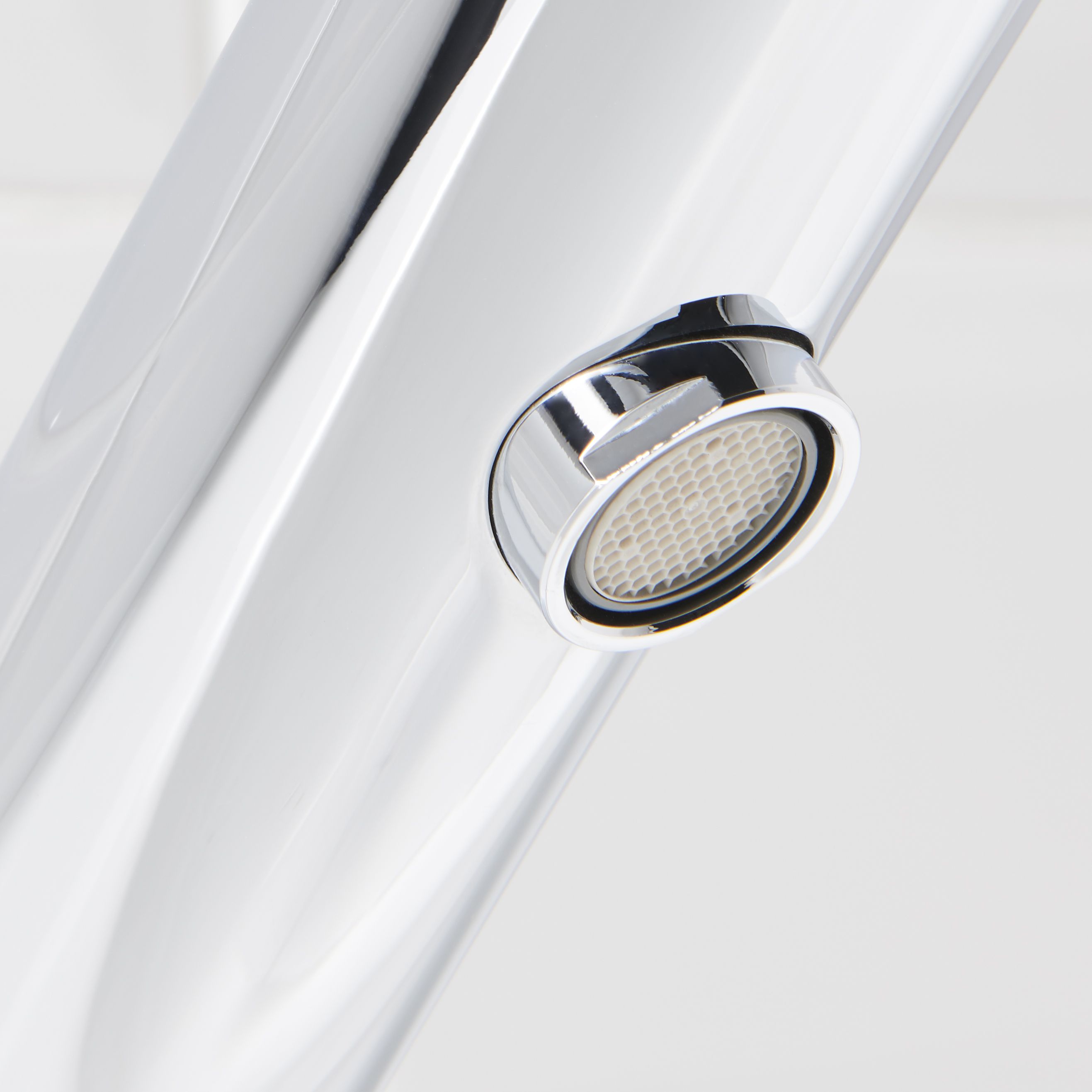 GoodHome Nyasa Medium Gloss Round Deck-mounted Manual Basin Mono mixer Tap