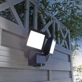 GoodHome Parksville AR0218-2B Black Mains-powered Cool white Outdoor LED PIR Floodlight 2600lm