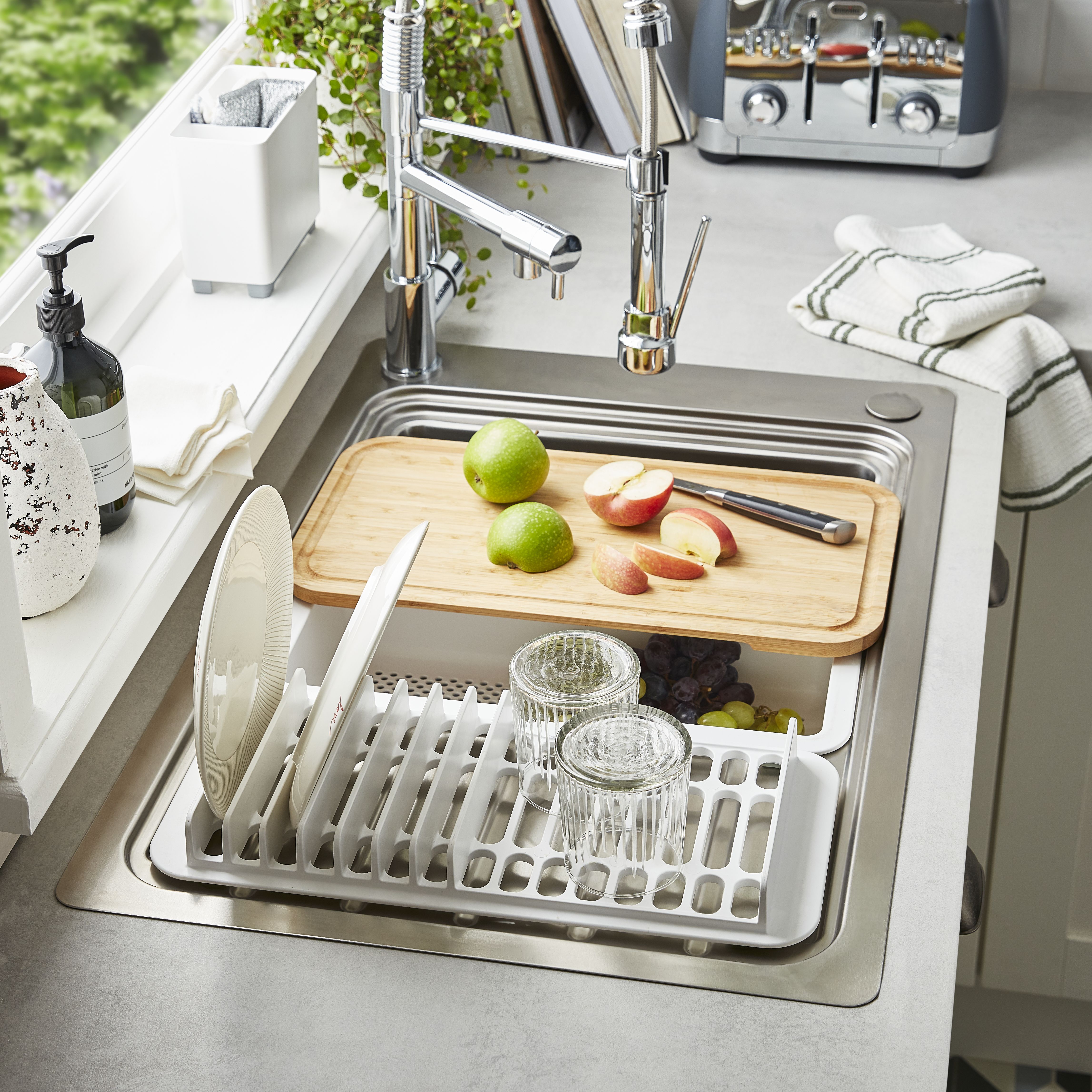 GoodHome Romesco Brushed Stainless steel 1 Bowl Sink & drainer With compact drainer 510mm x 770mm