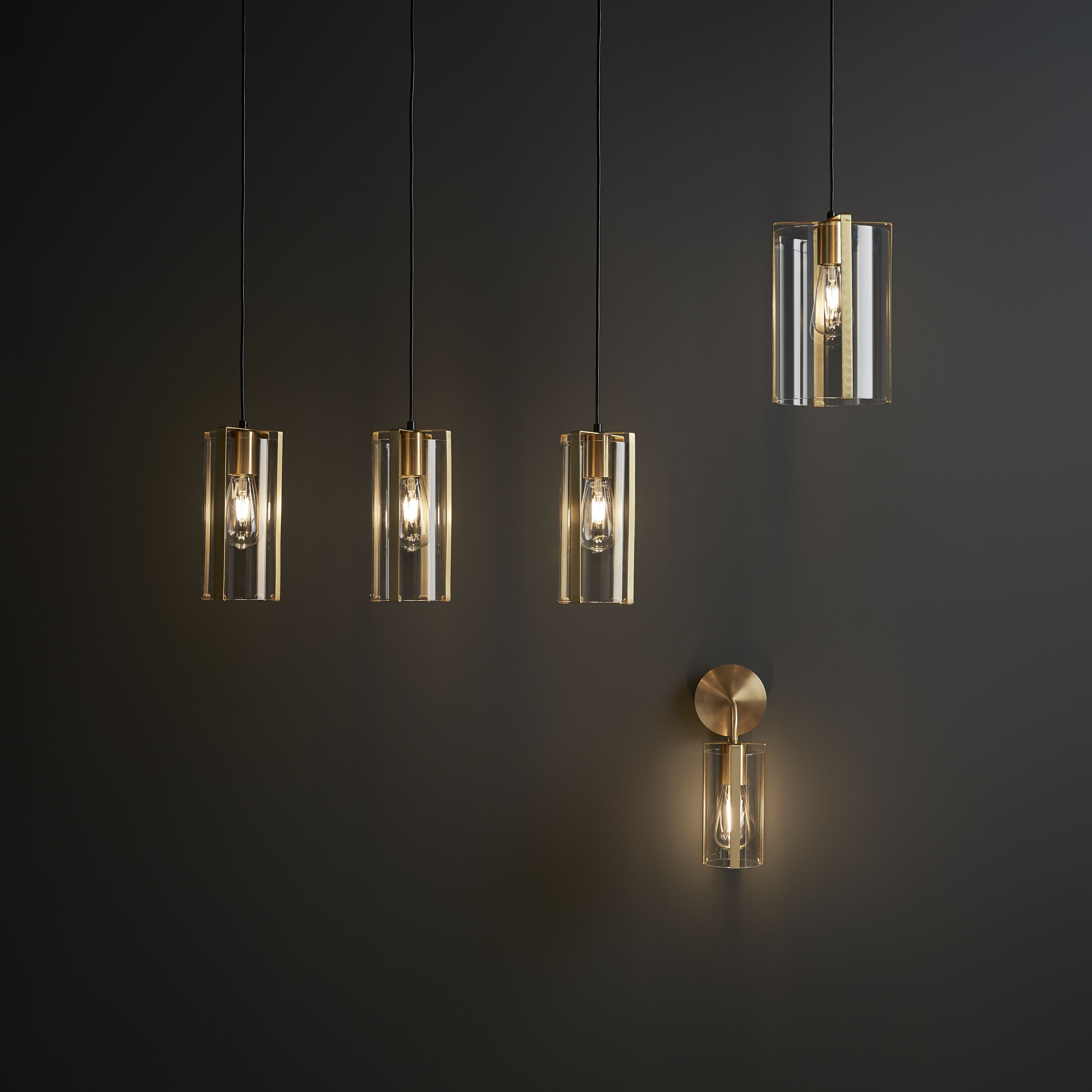 GoodHome Saiphi Gold effect Wall light