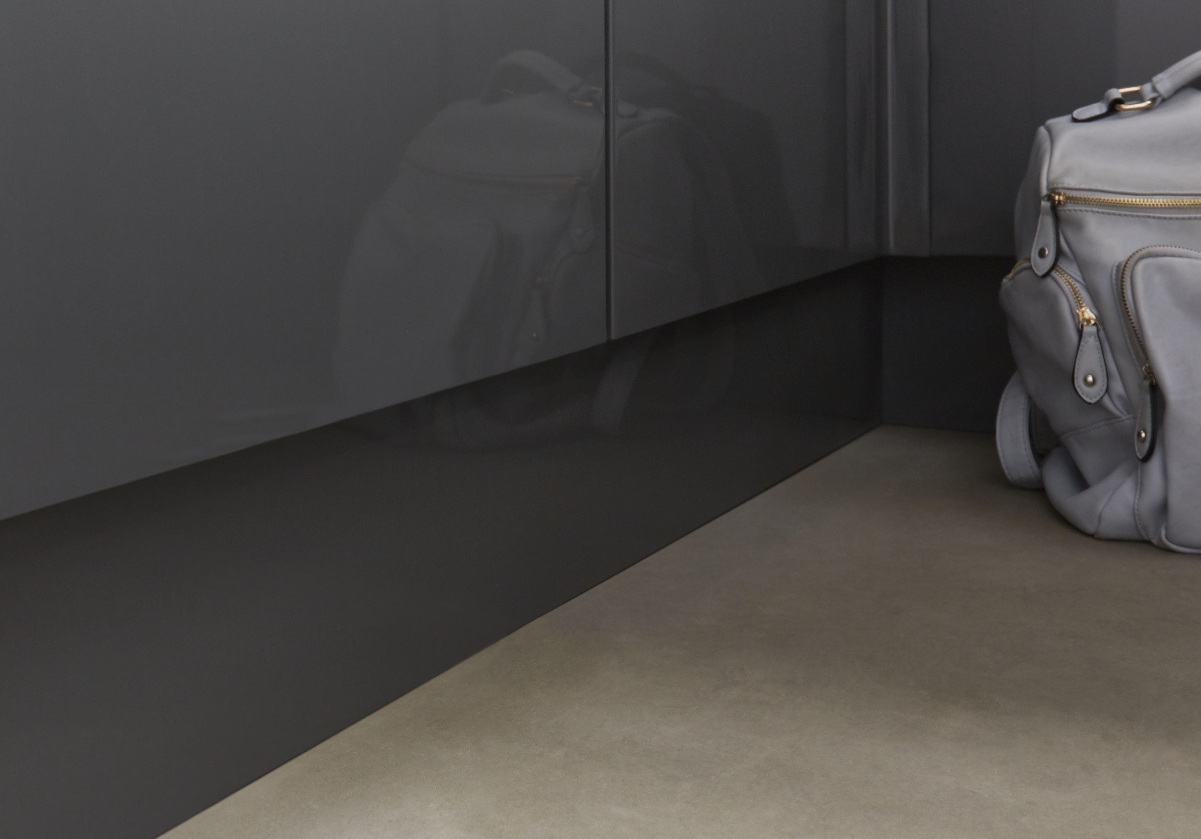 GoodHome Stevia & Garcinia Anthracite Square edge Plinth, (L)2400mm