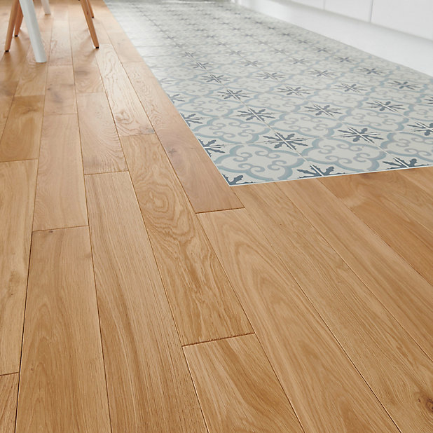 Goodhome Visby Natural Wood Solid, What Is The Most Popular Width Of Hardwood Flooring