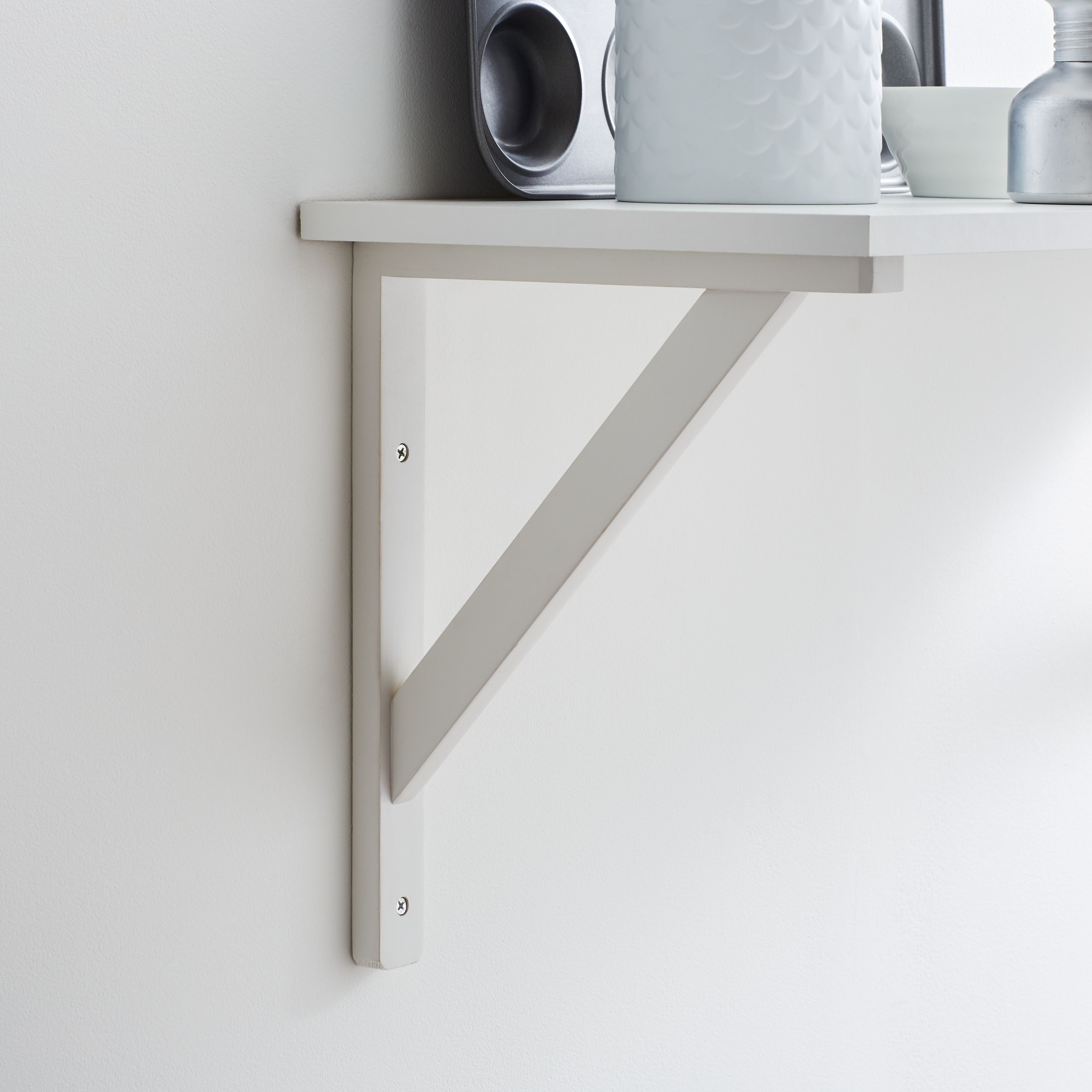 GoodHome White Pine Shelving bracket (H)200mm (D)150mm