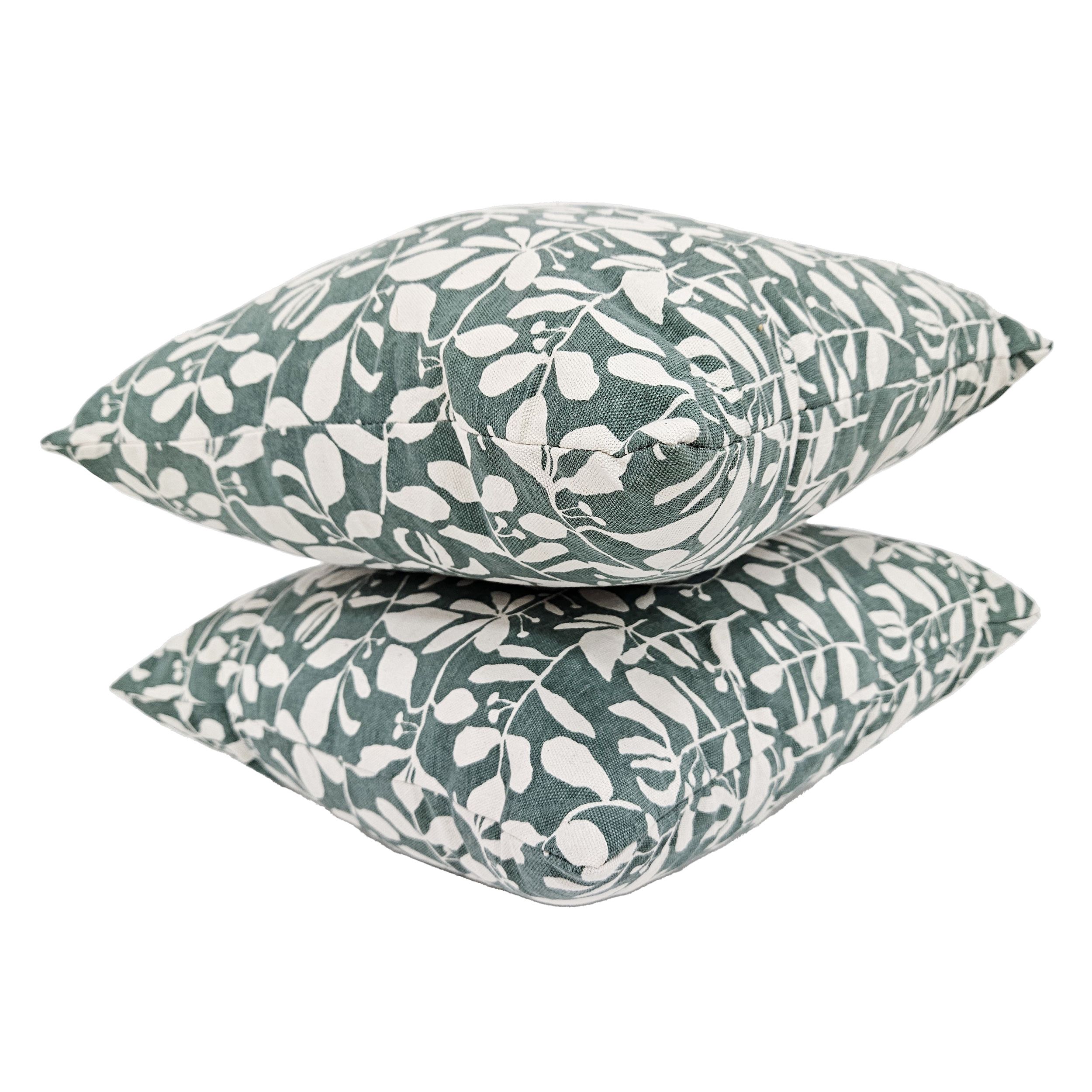 Green Floral Print effect Indoor Cushion, (L)40cm x (W)40cm, Pair