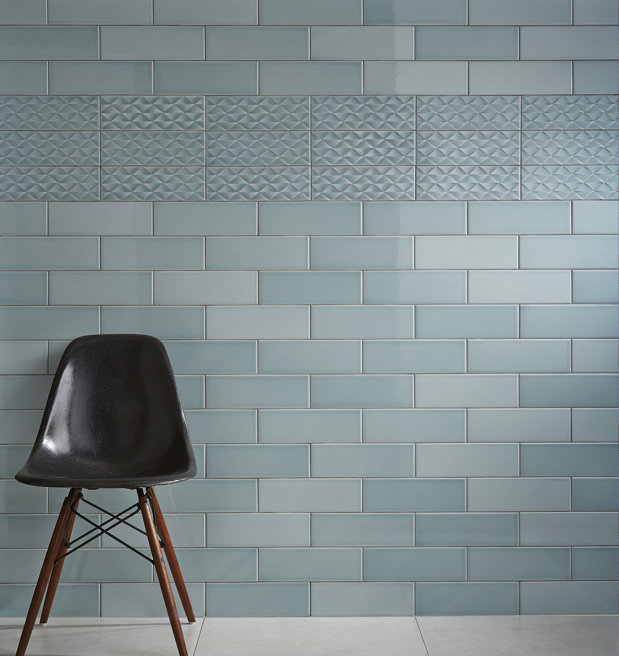 Green Gloss Ceramic Wall Tile, Pack of 34, (L)300mm (W)100mm
