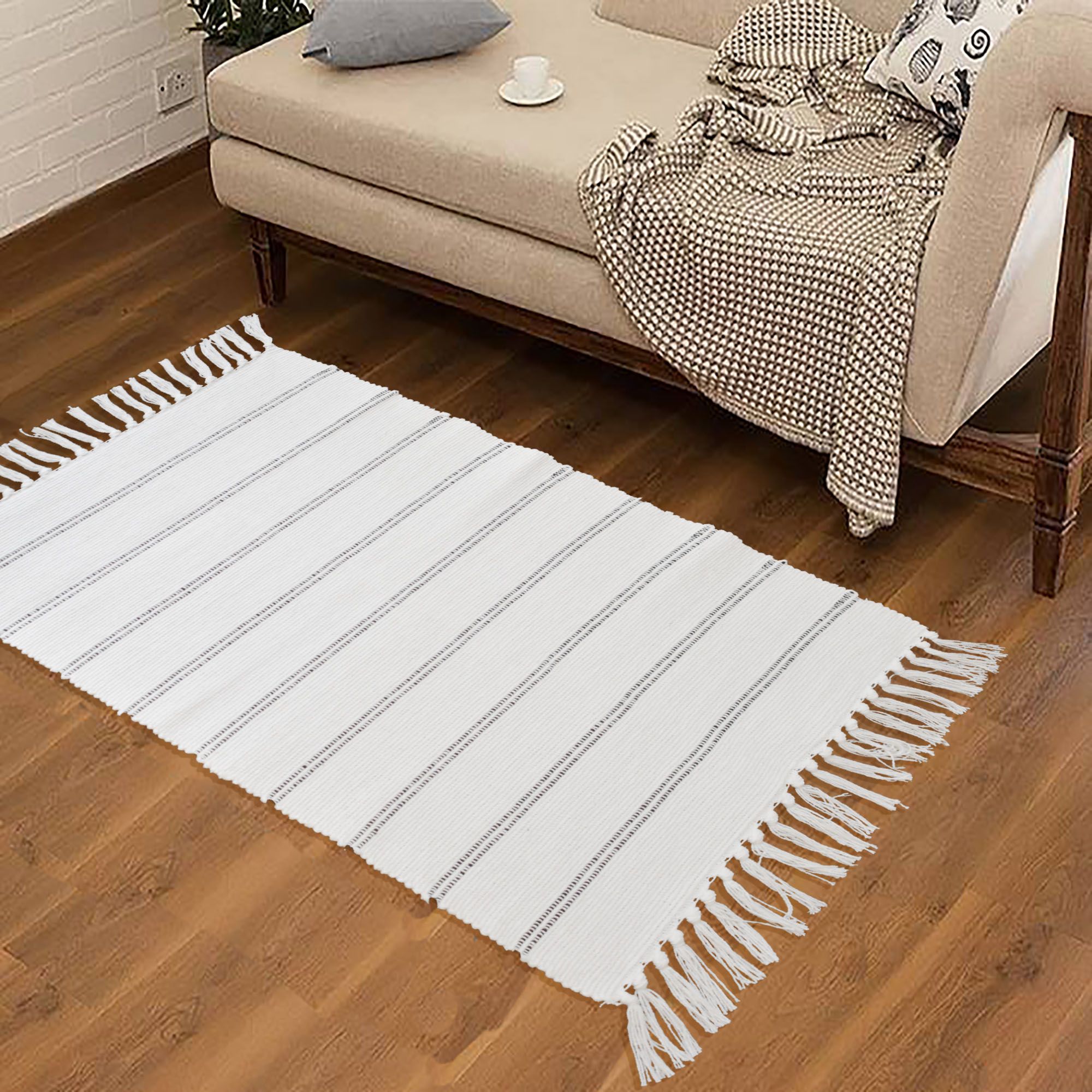 Hand Woven White Stripes Rug 80cm