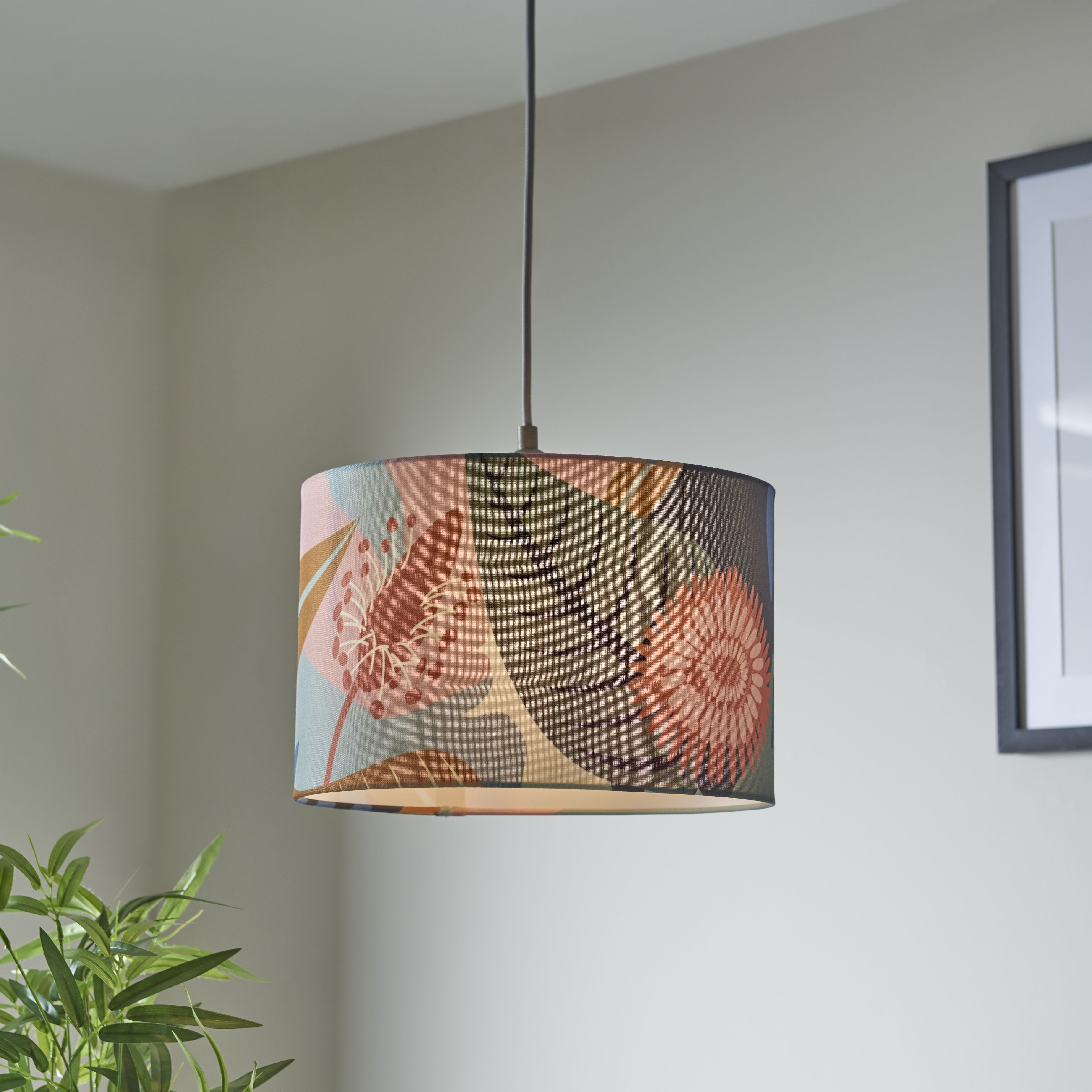 Harbour Studio Digi-Prints Botanical Floral Light shade (D)30cm