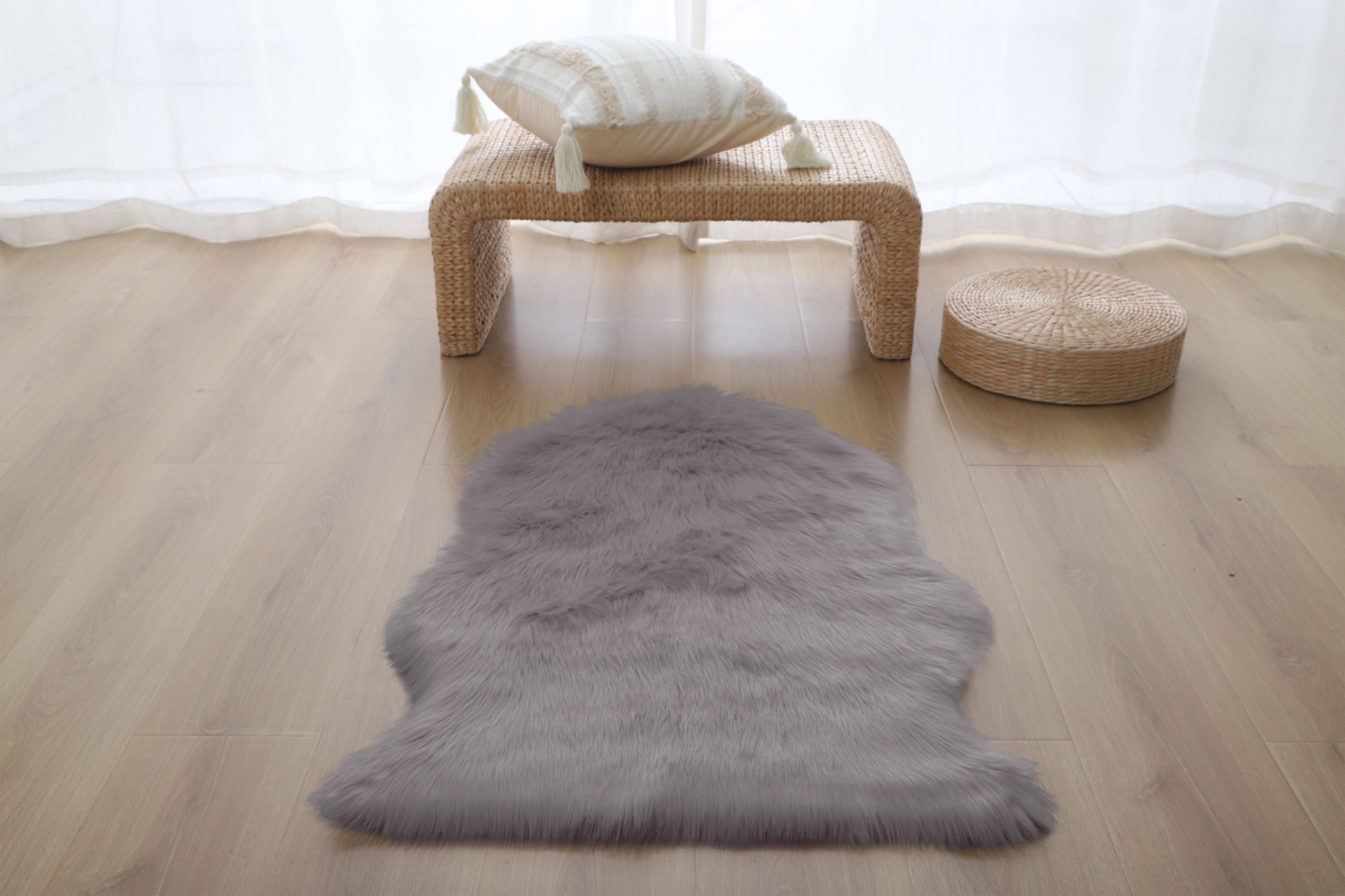 Hegoa Doeskin Rug 90cmx60cm