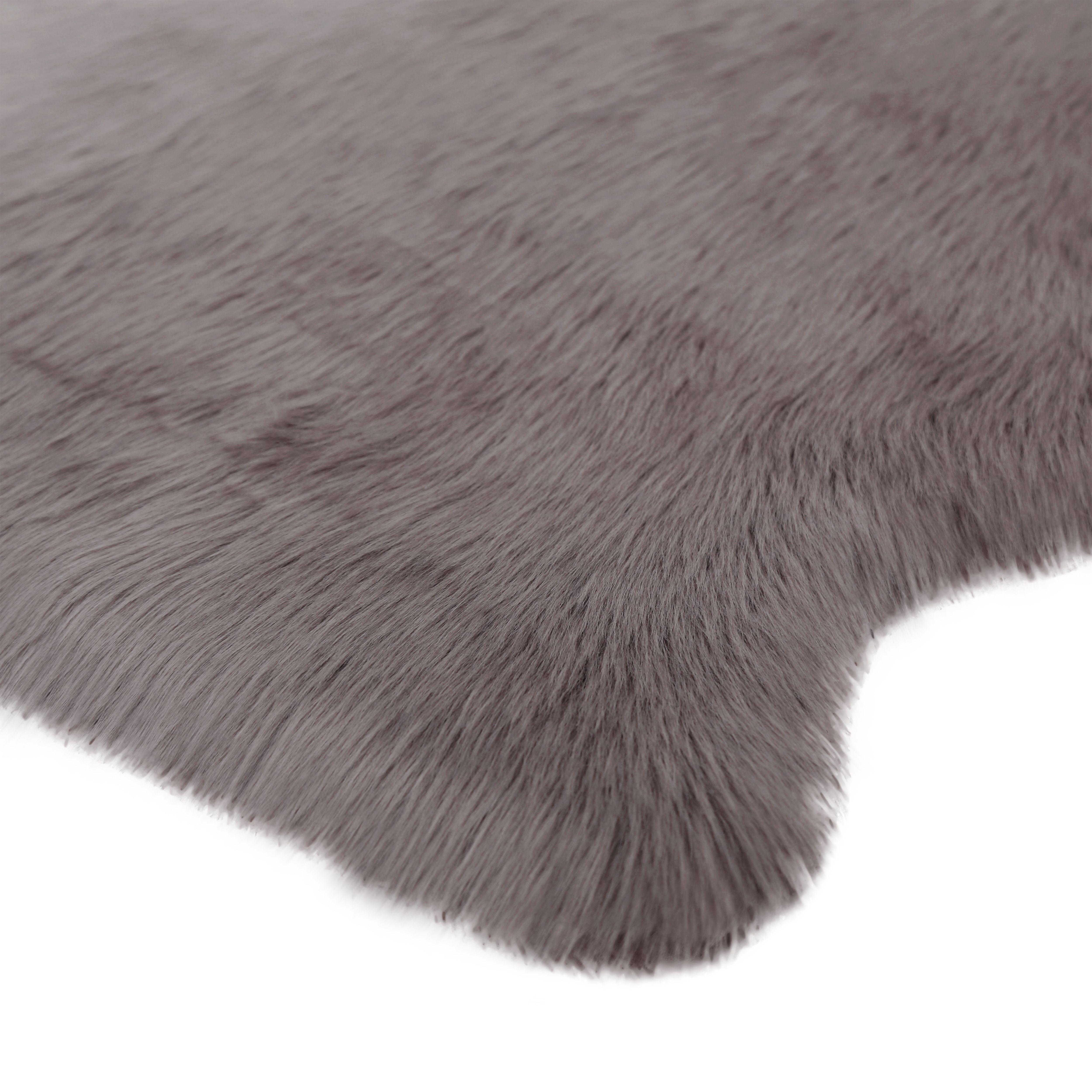 Hegoa Doeskin Rug 90cmx60cm