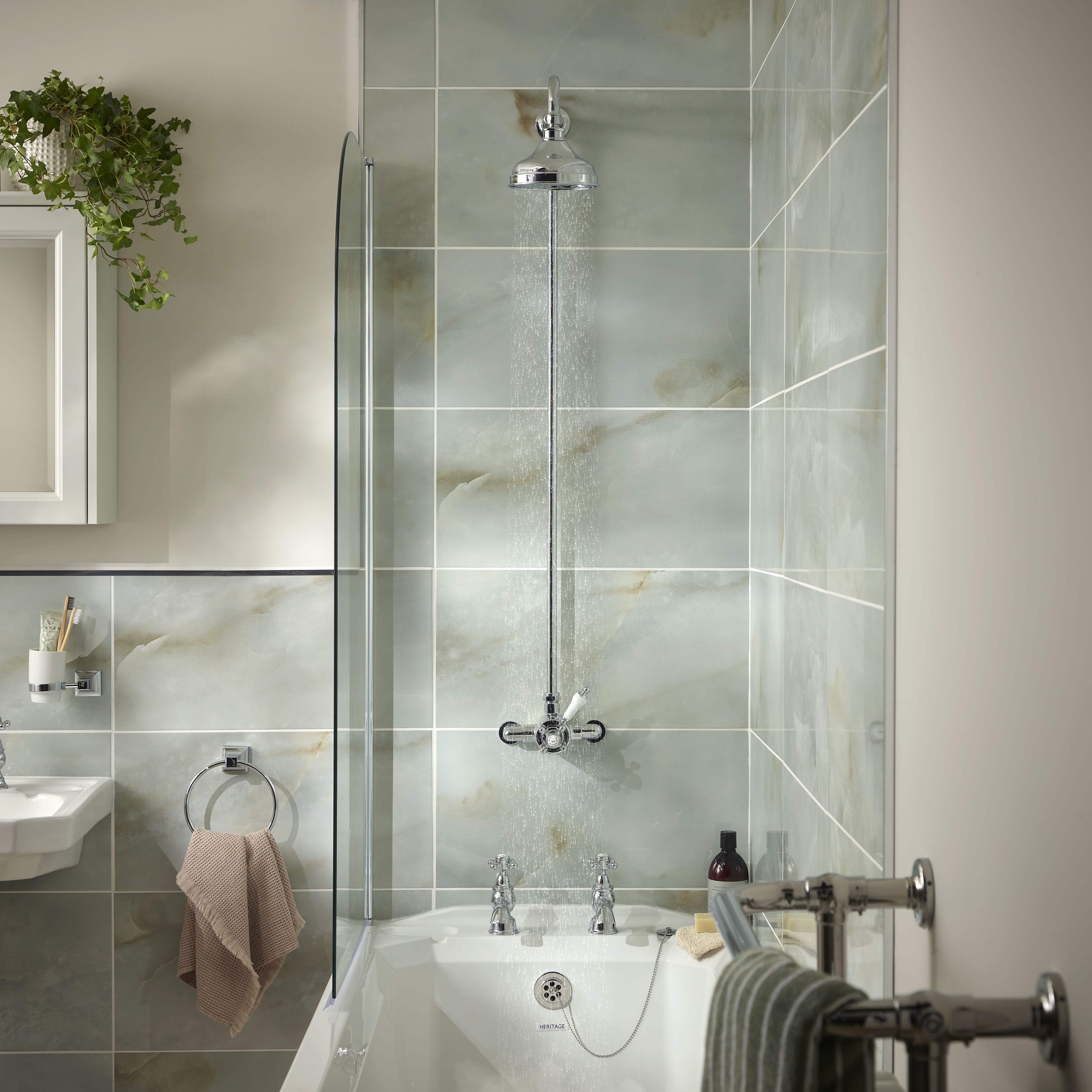 Heritage Highbrook Gloss Chrome effect Single-spray pattern Exposed Shower kit