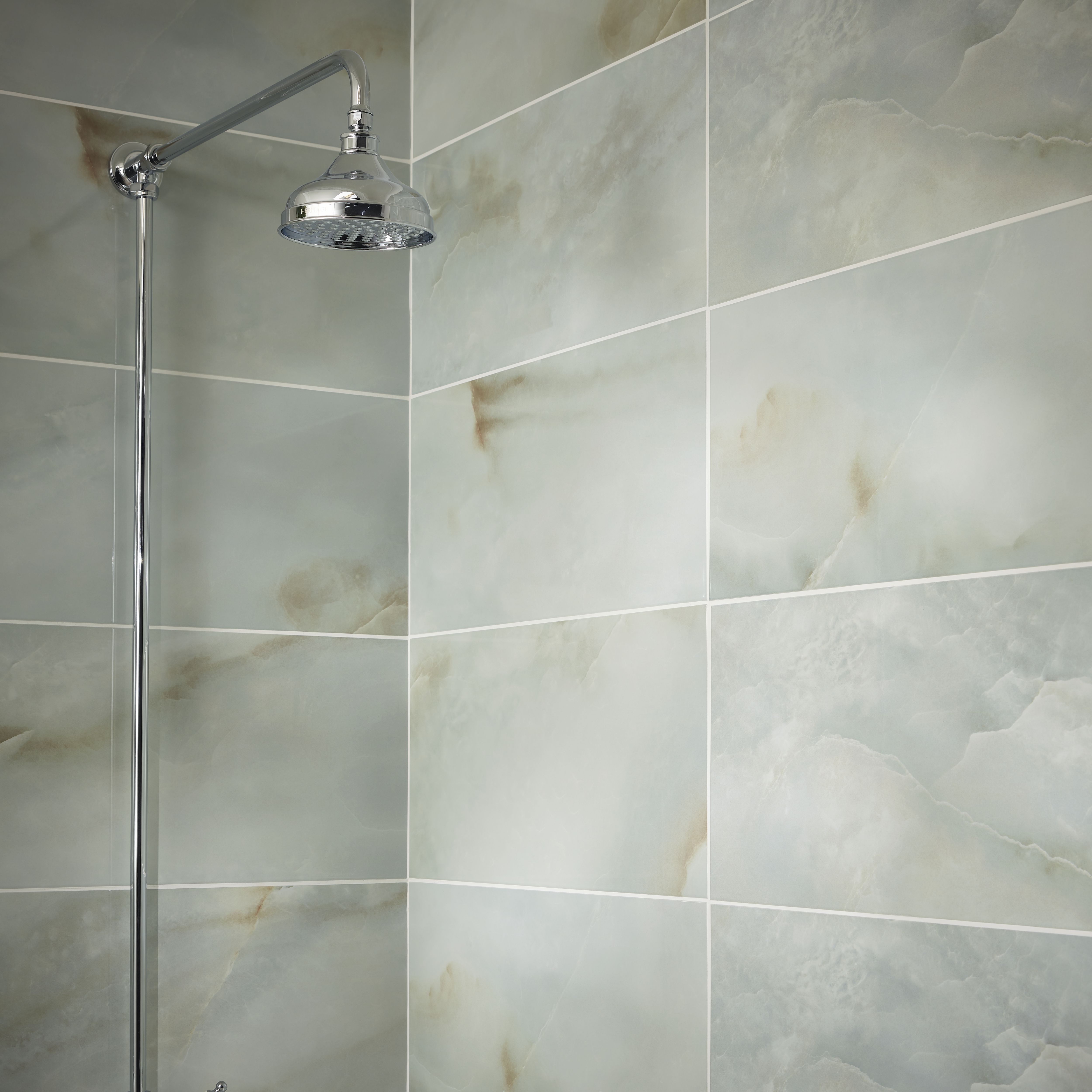 Heritage Highbrook Gloss Chrome effect Single-spray pattern Exposed Shower kit