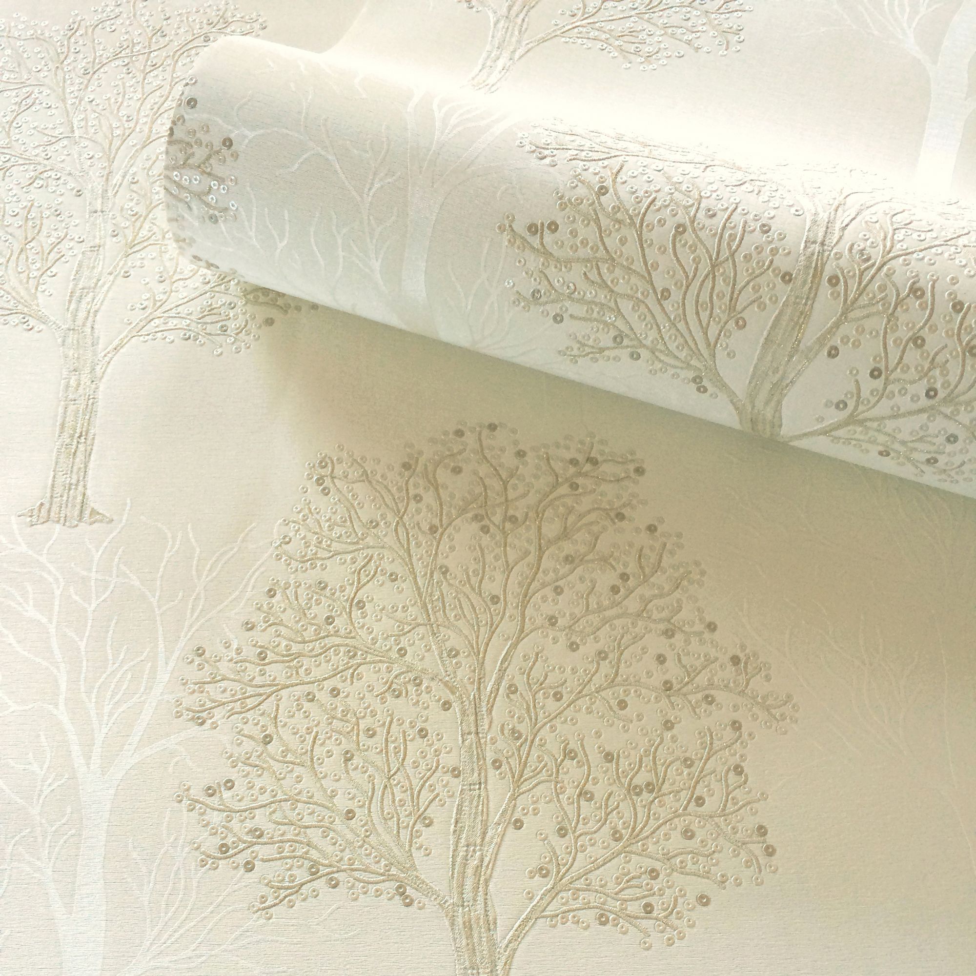 Cream patterned clearance wallpaper