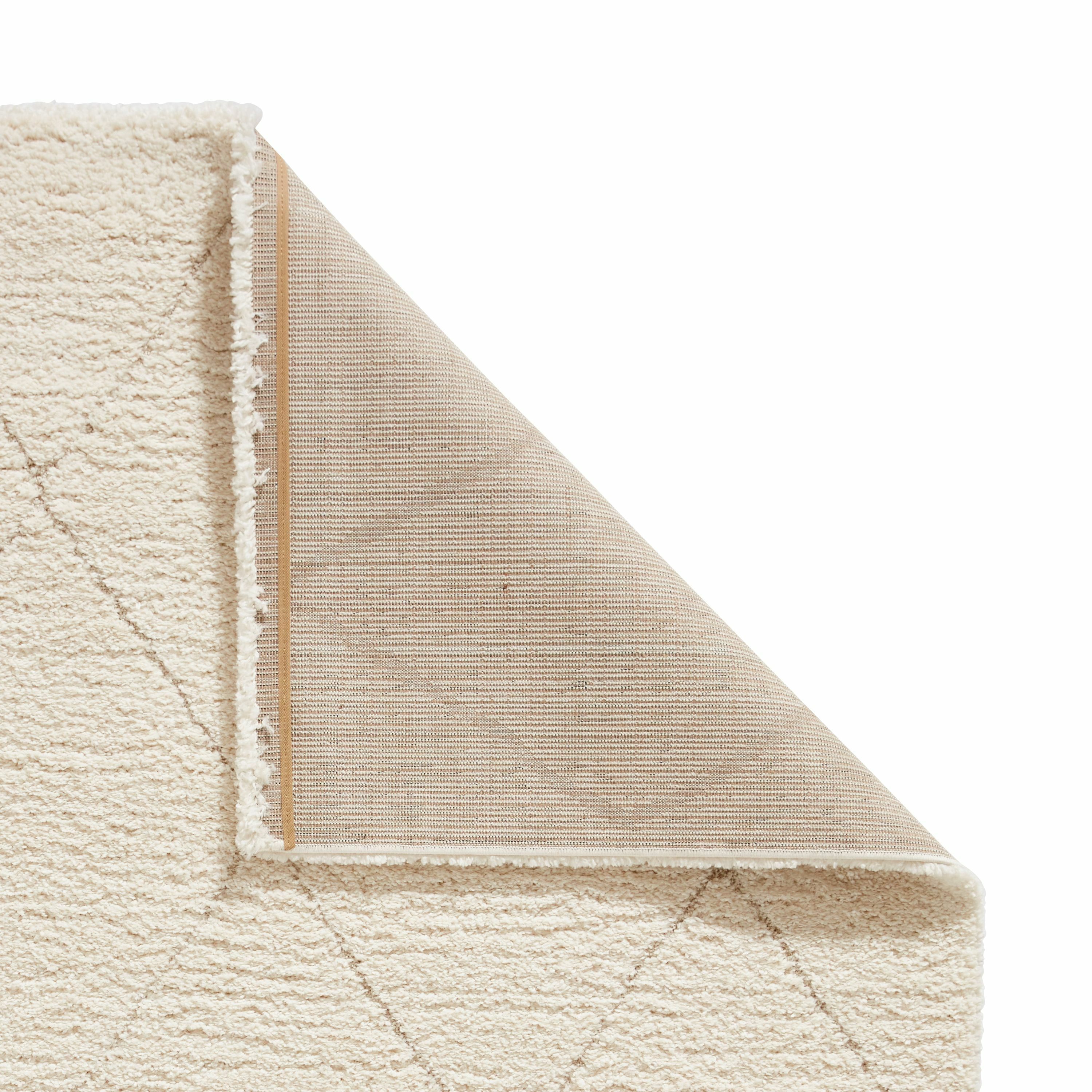 Ideal Shaggy Cream Diamond 3D effect Medium Rug, (L)170cm x (W)120cm
