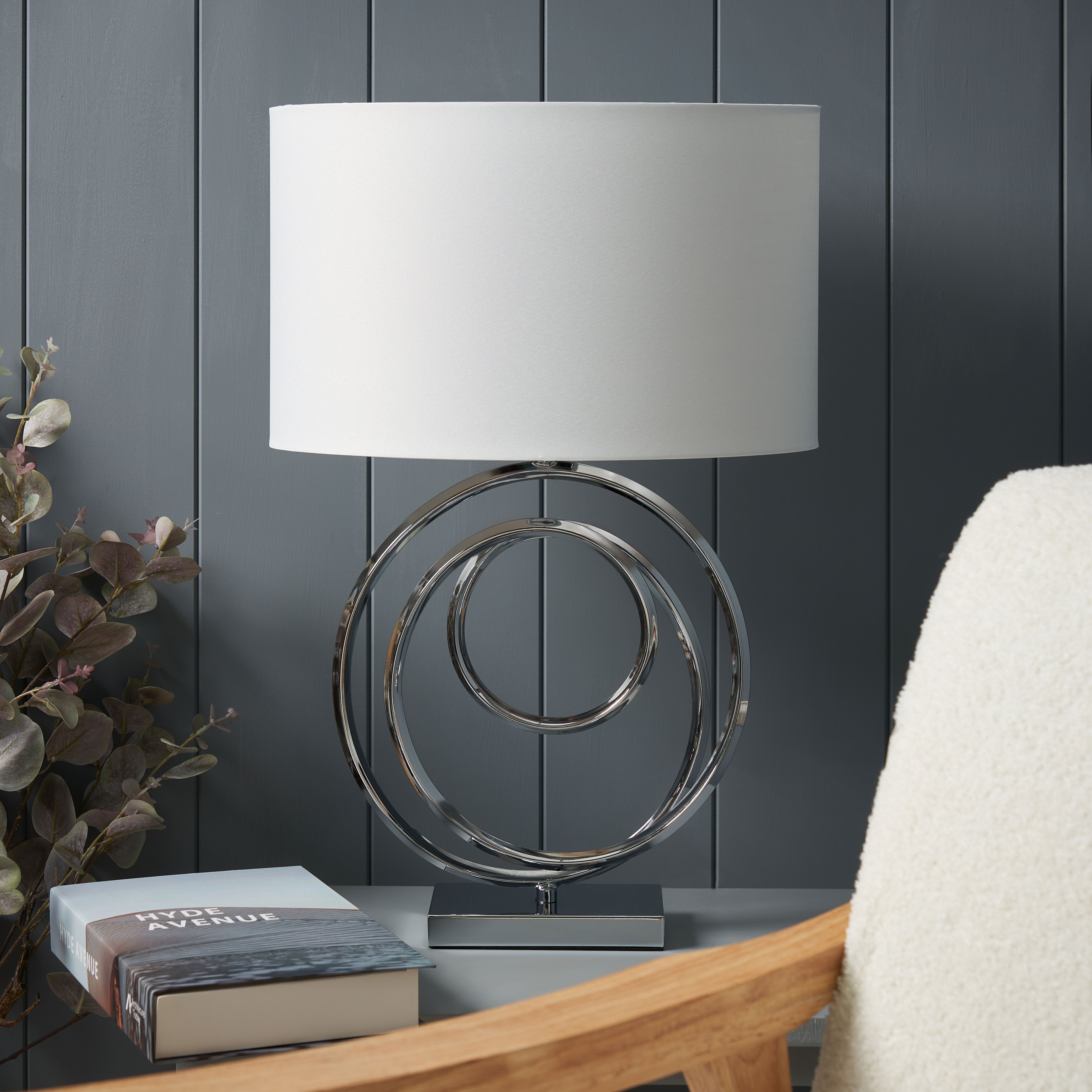 Inlight Dia Spiral Polished Chrome effect Table light