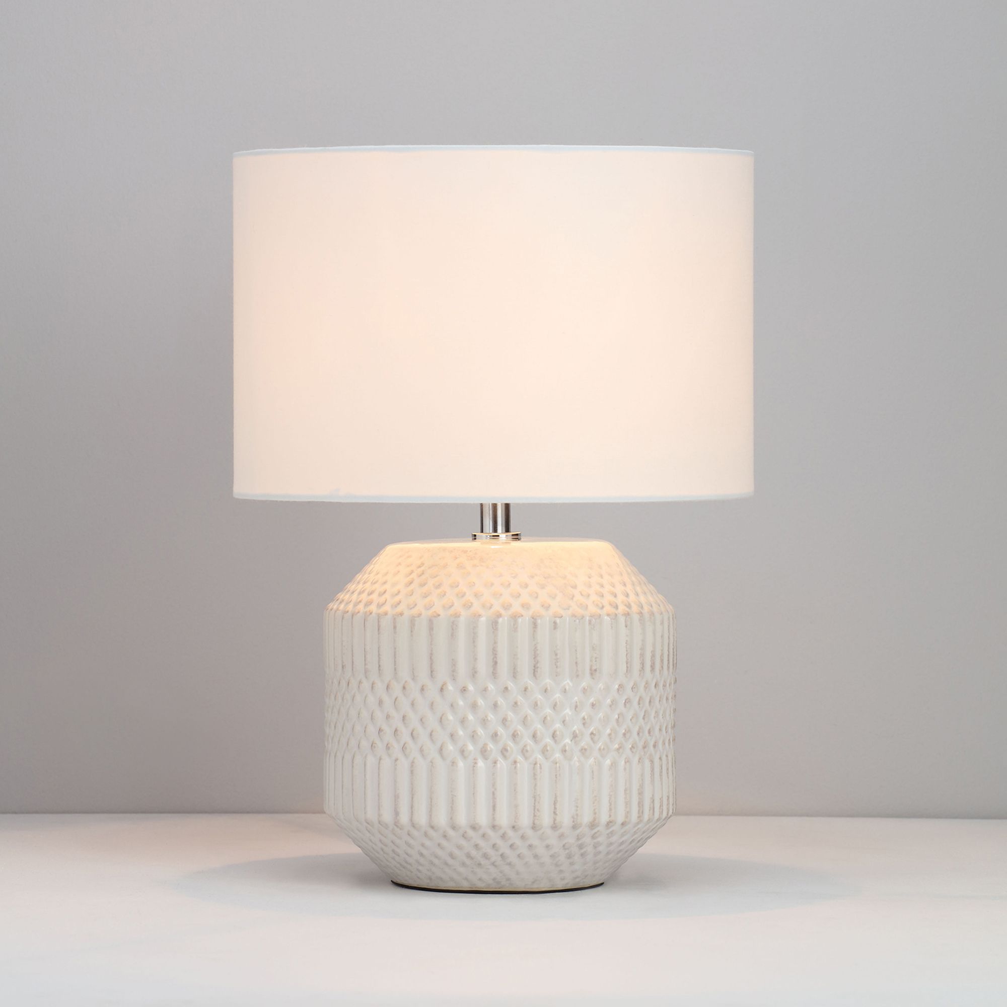 White table lamp base new arrivals