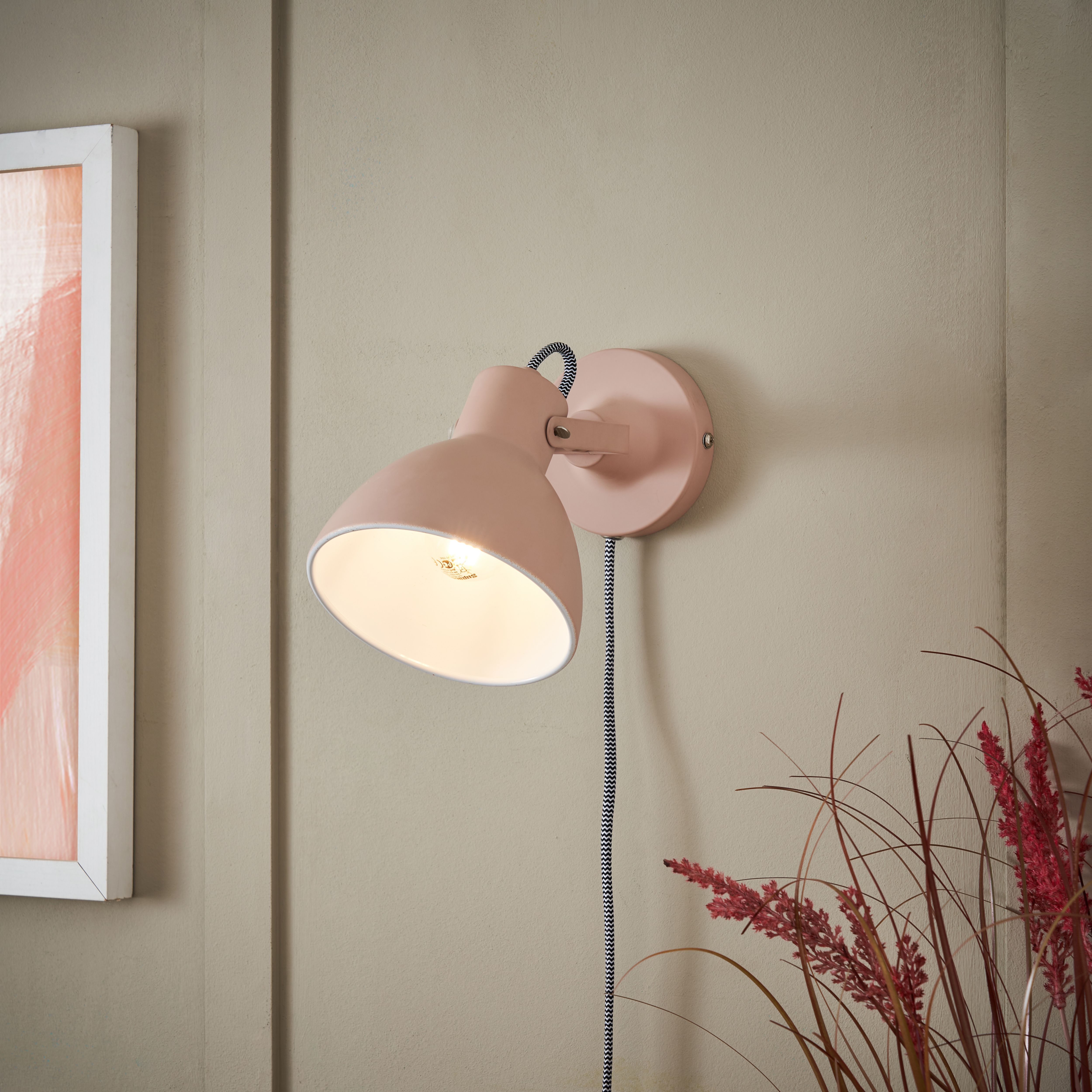 Inlight Rauma Matt Rose Dust Plug-in LED Wall light