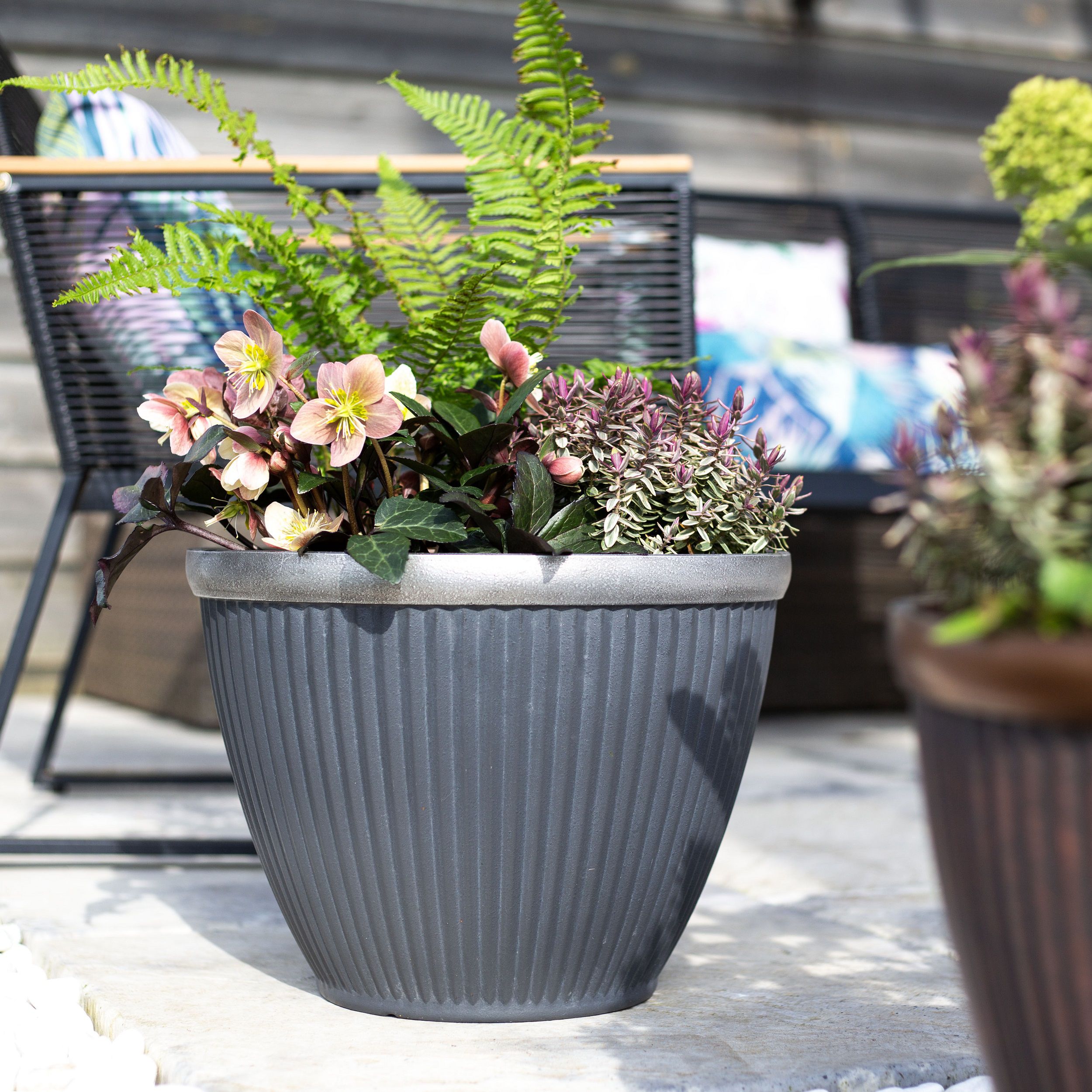 Irondale Black Plastic resin Painted Plant pot (H)25.4cm
