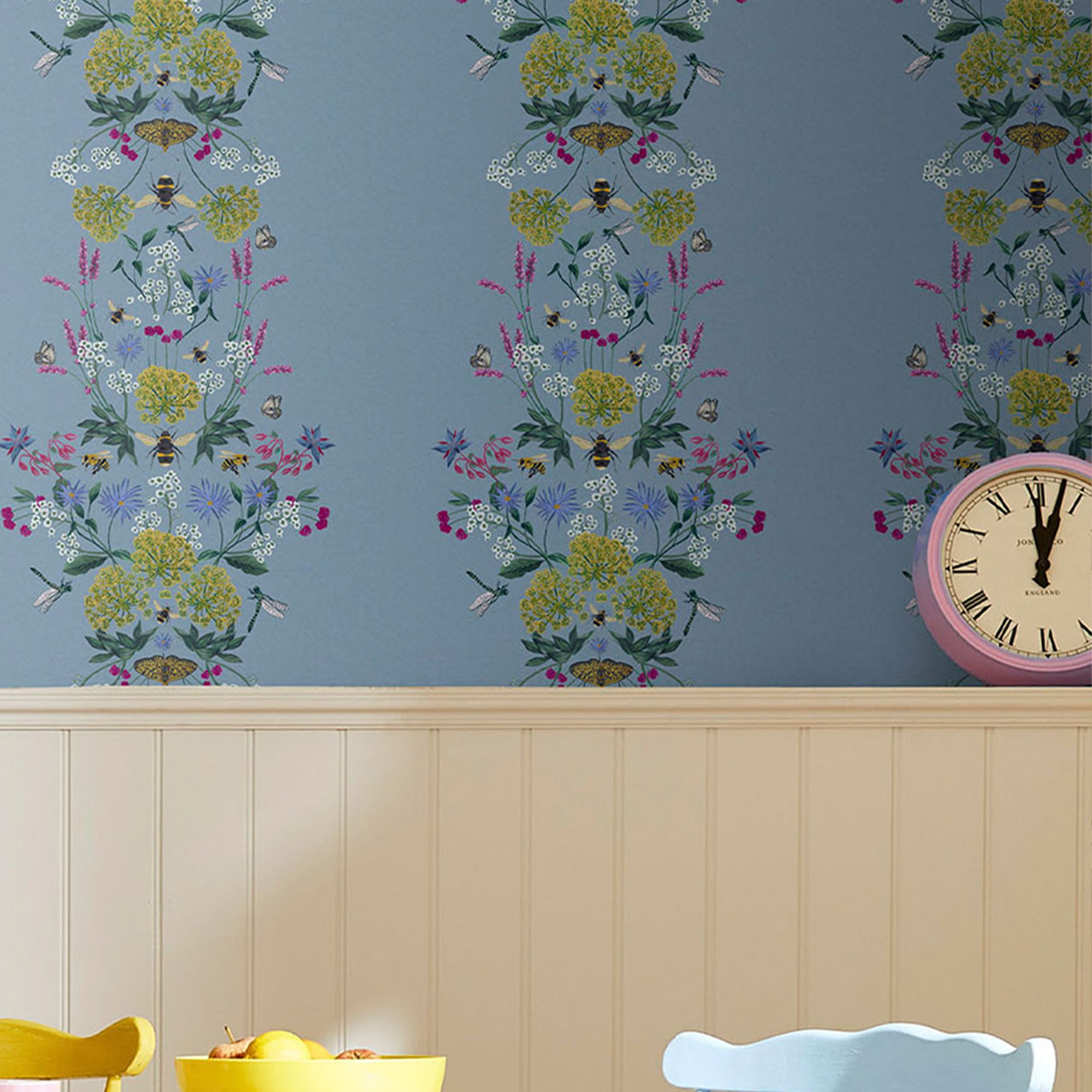 Joules Blue Floral bee Smooth Wallpaper Sample