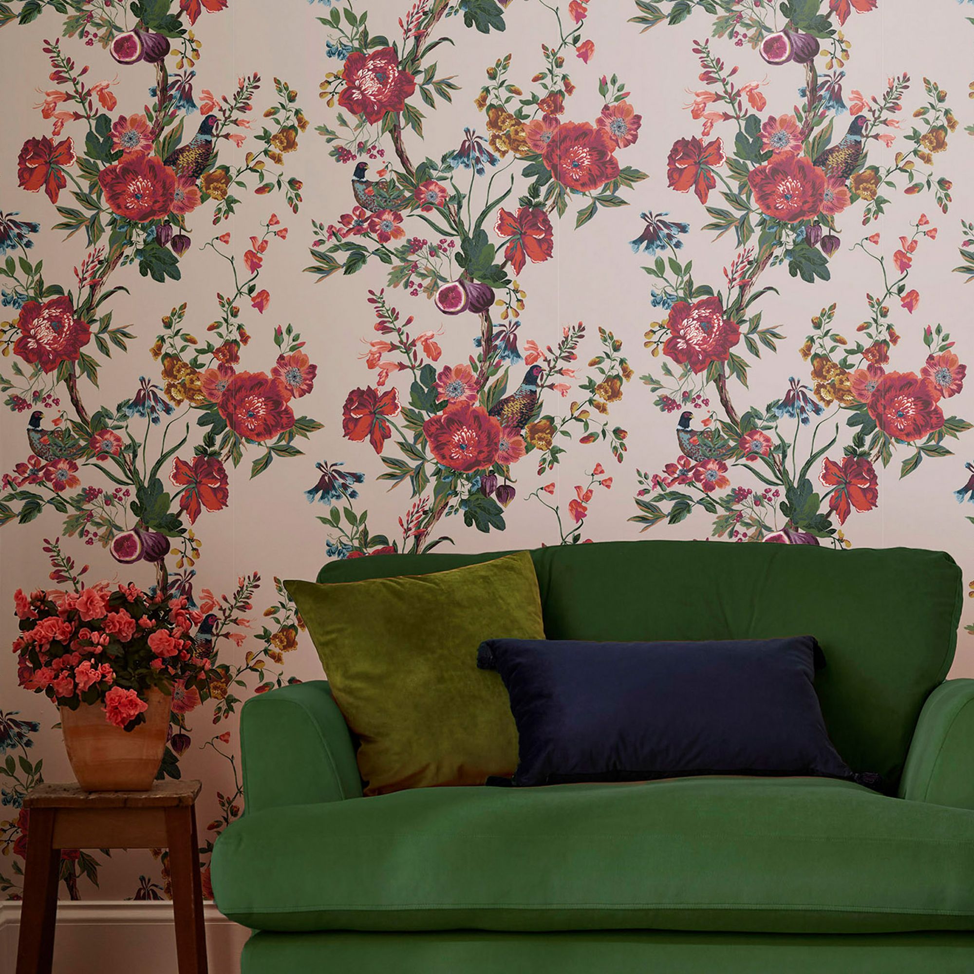 Joules Multicolour Floral forest Smooth Wallpaper Sample