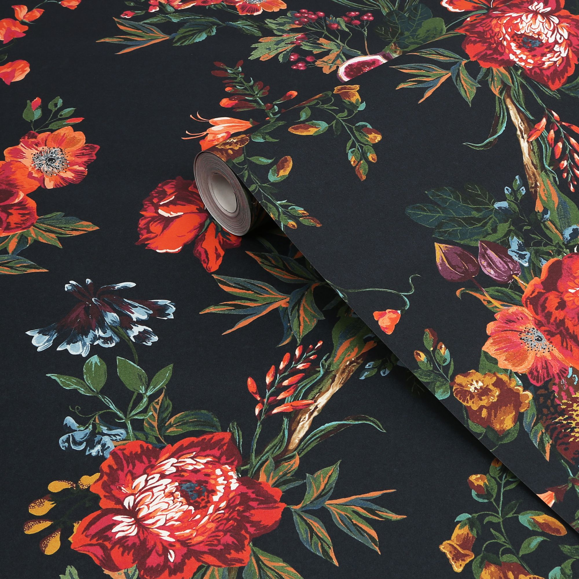 Joules Navy Floral forest Smooth Wallpaper Tradepoint