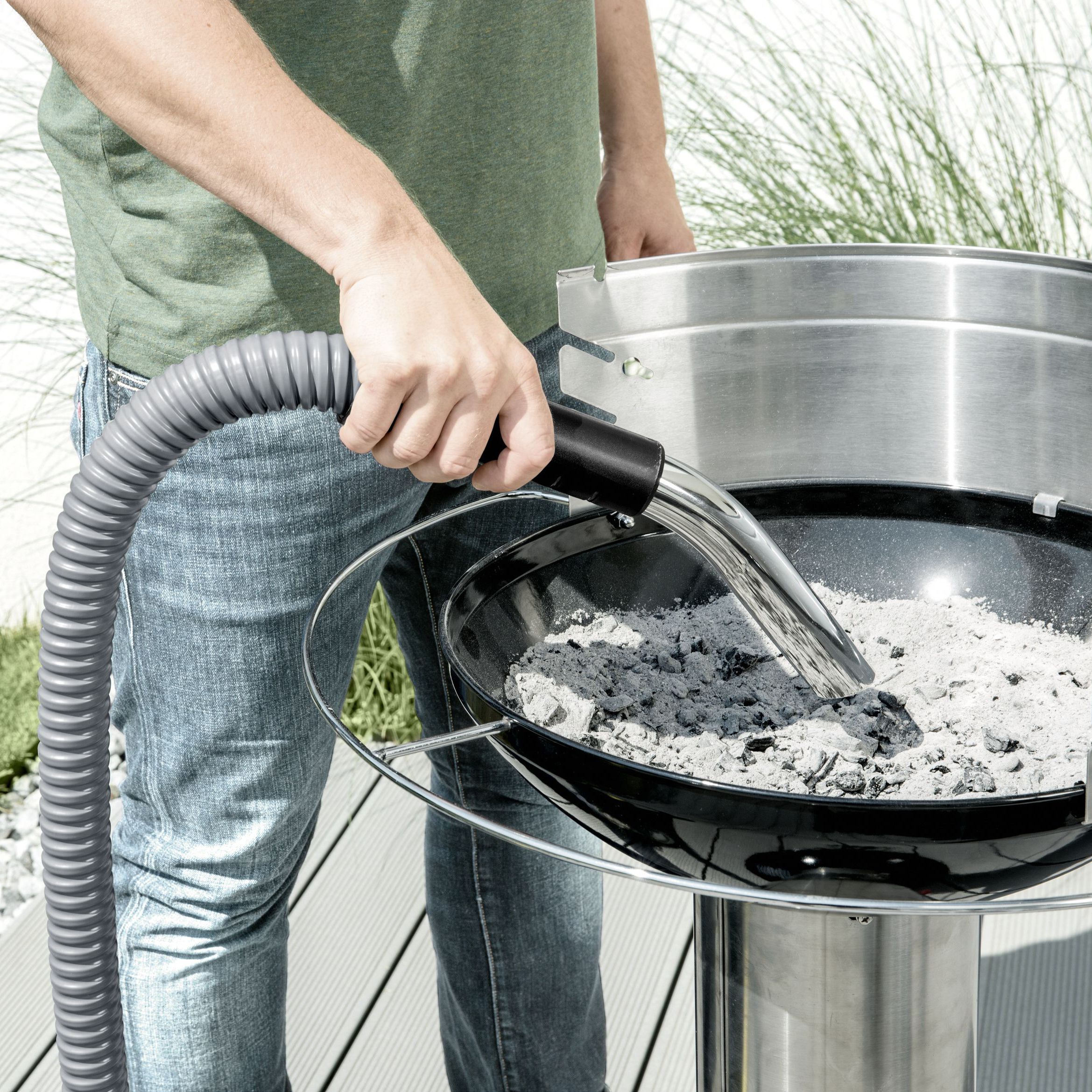 Kärcher AD 2 Corded Ash & dry Vacuum cleaner 14L