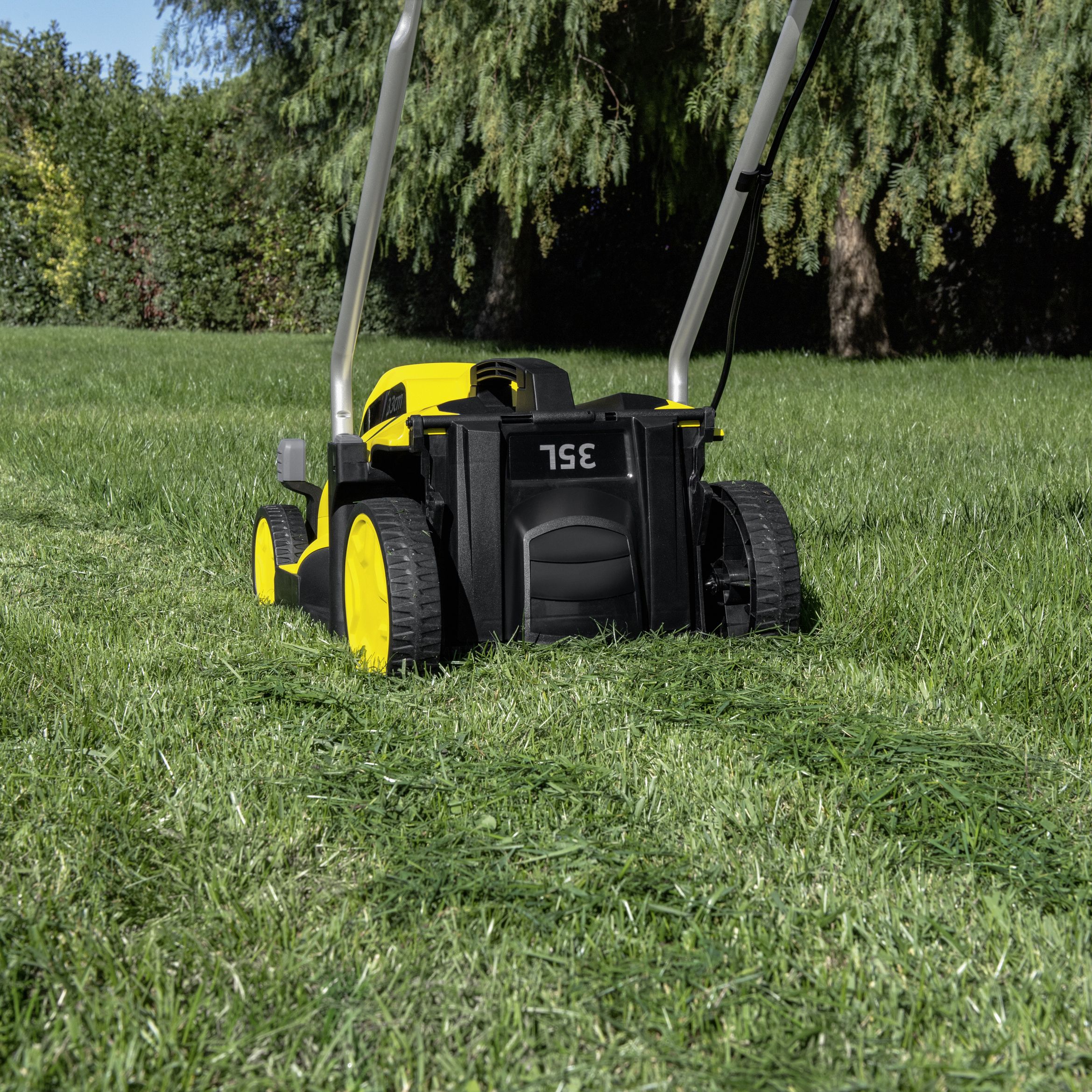 Kärcher Cordless Lawnmower LMO 18-33 - Bare