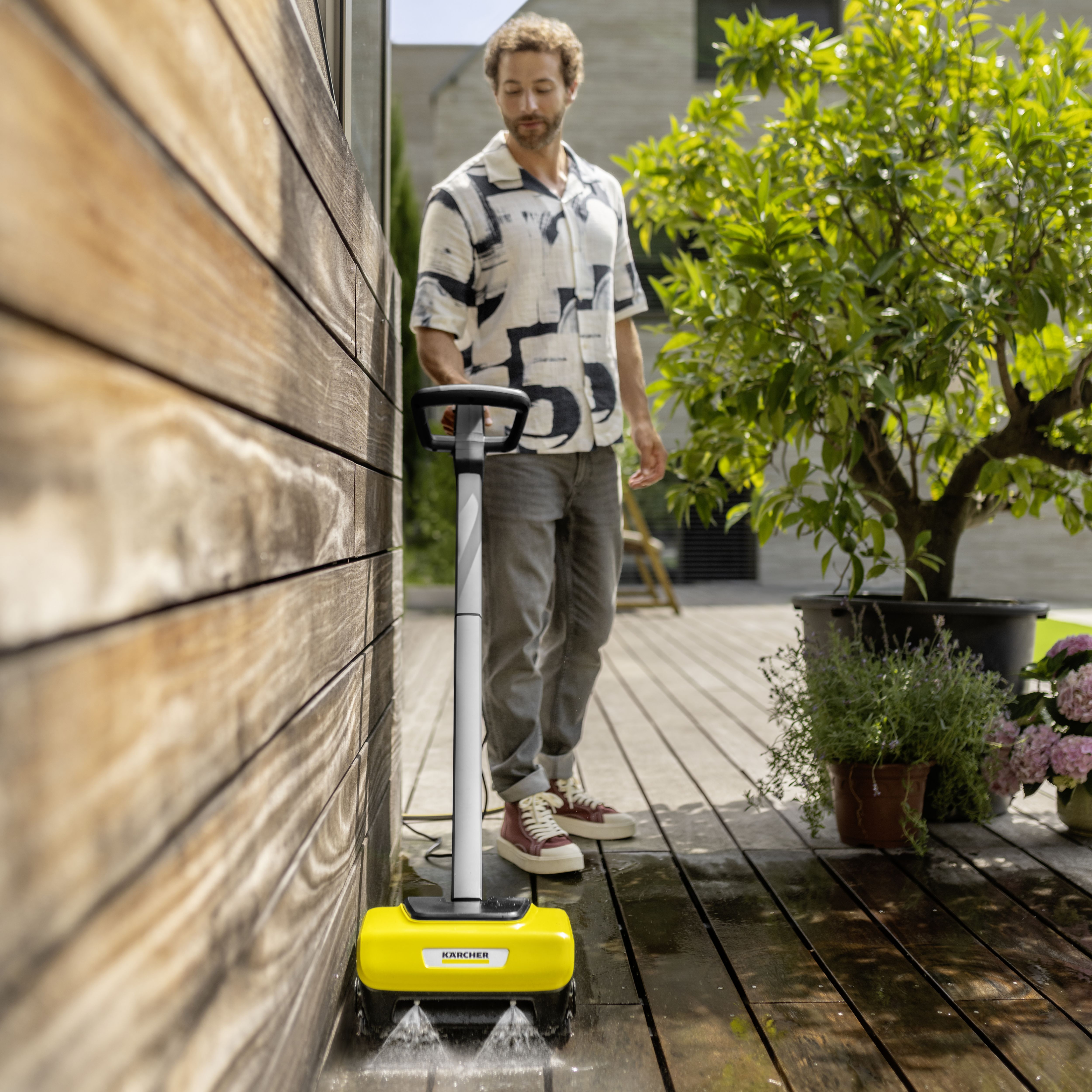 Kärcher PCL6 Decking Cleaner Corded Pressure washer 0.3kW - 1644-022.0