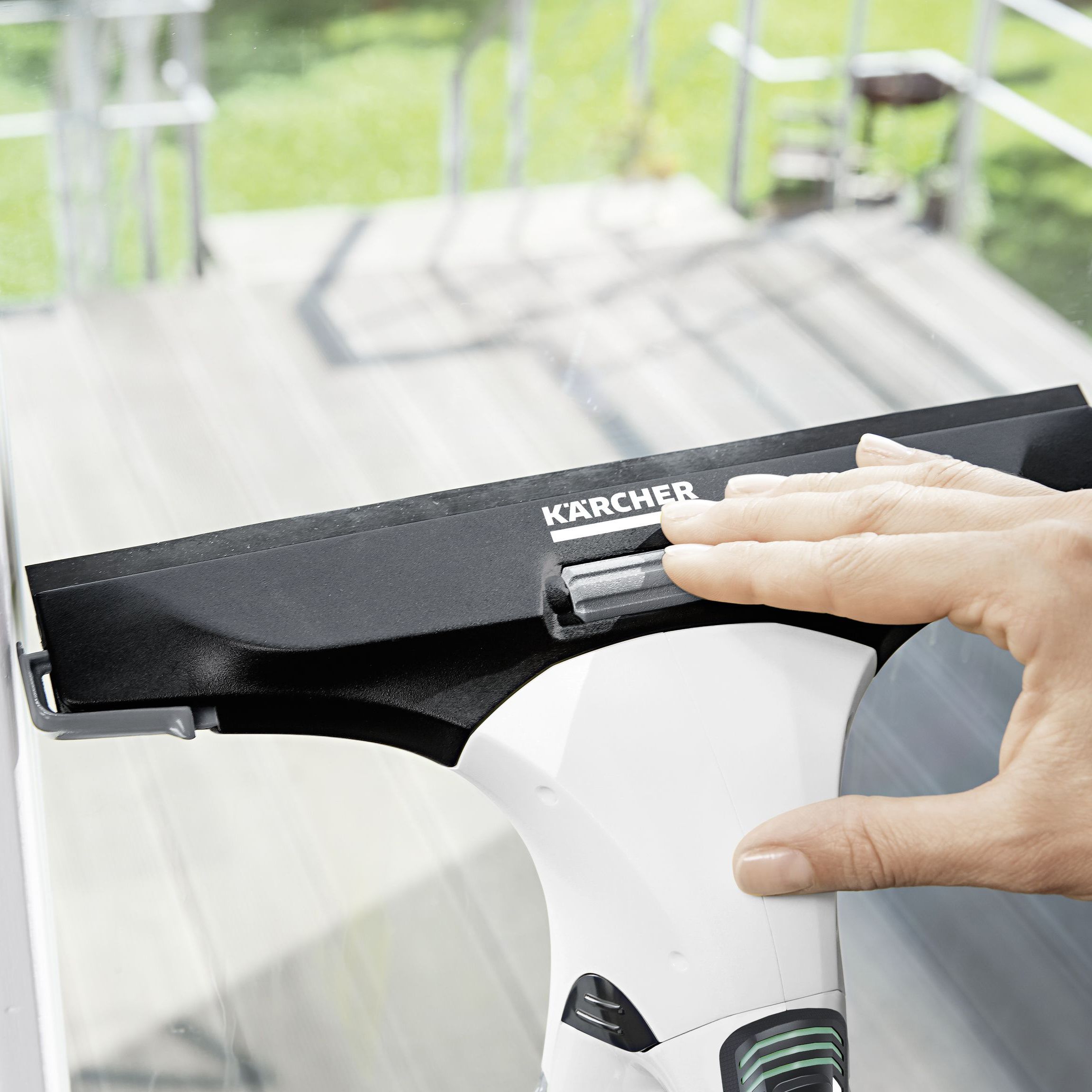 Kärcher WV 5 Plus Cordless Window vacuum